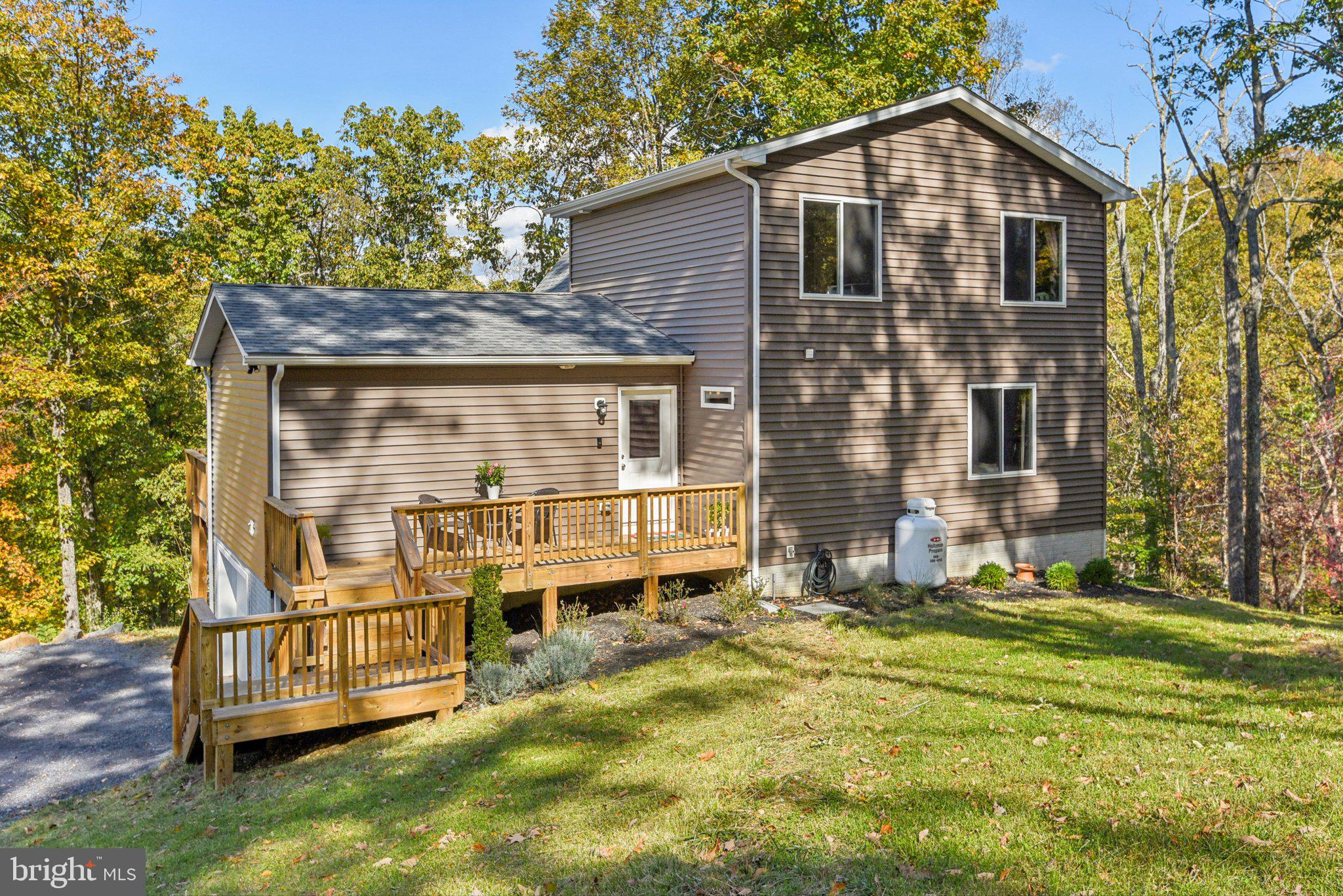 APPLE MT LAKE - Residential