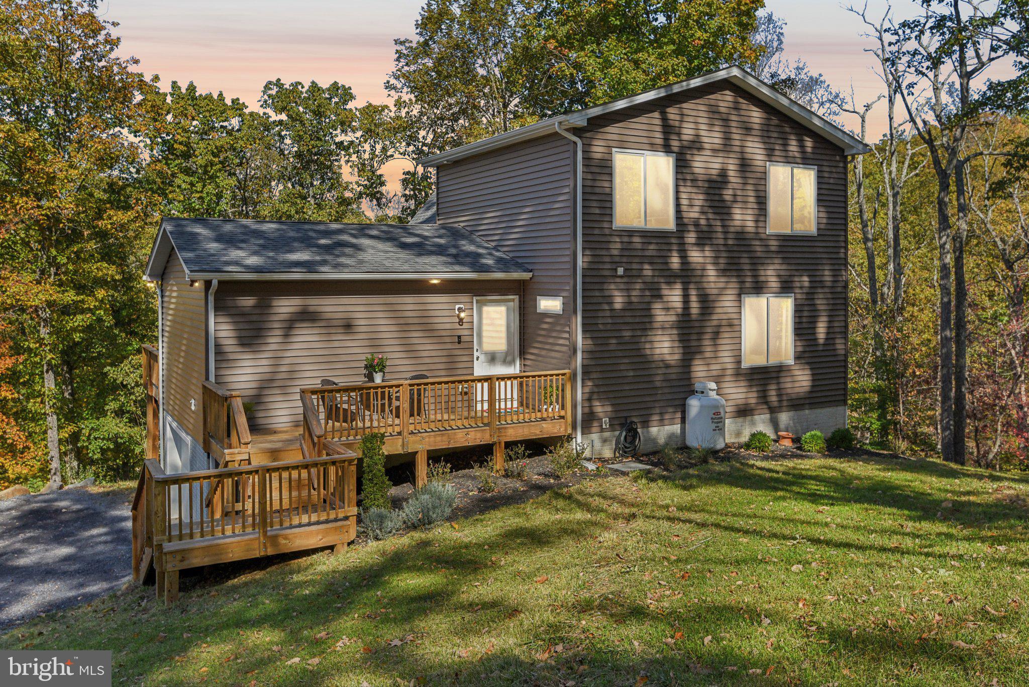 APPLE MT LAKE - Residential