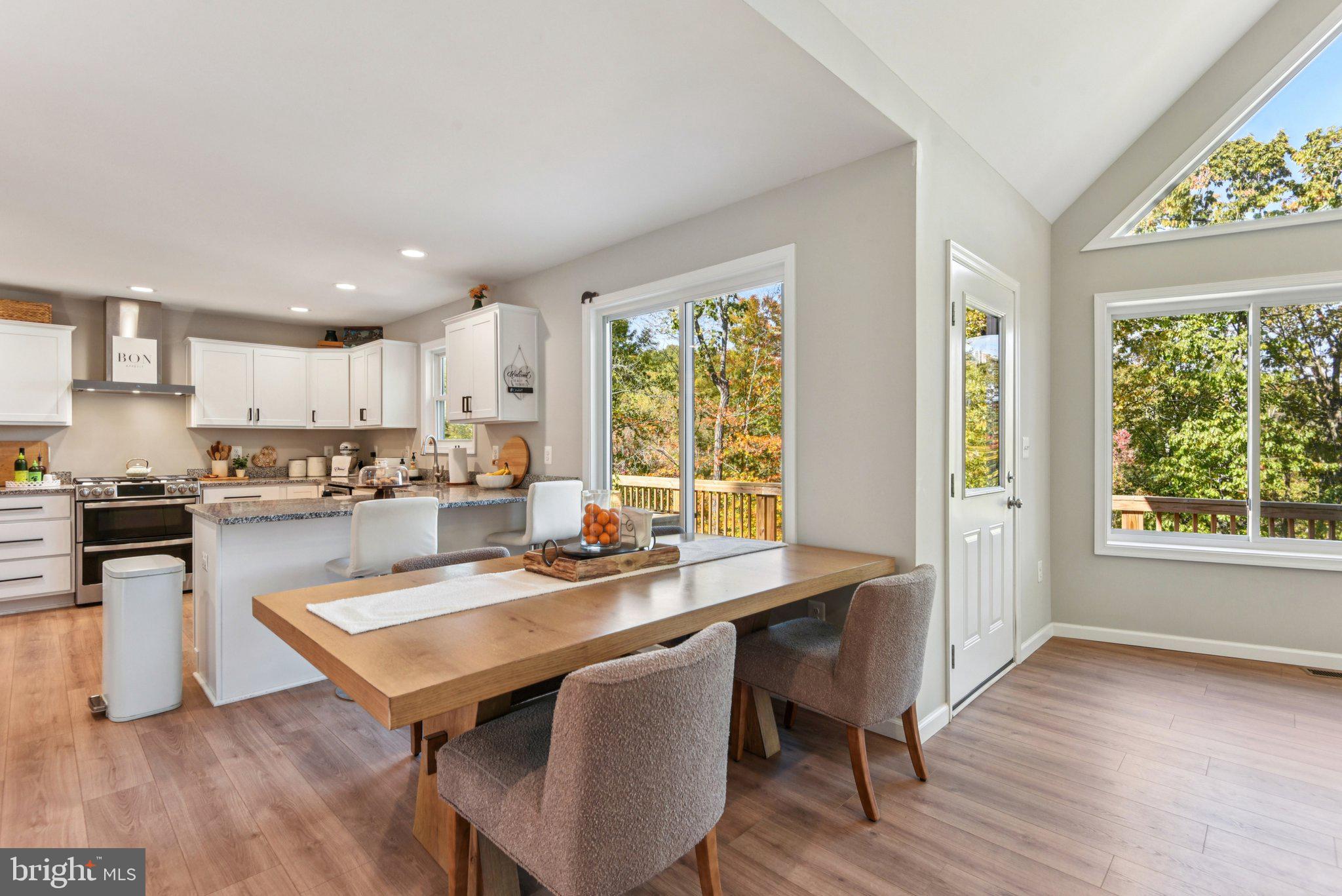 APPLE MT LAKE - Residential