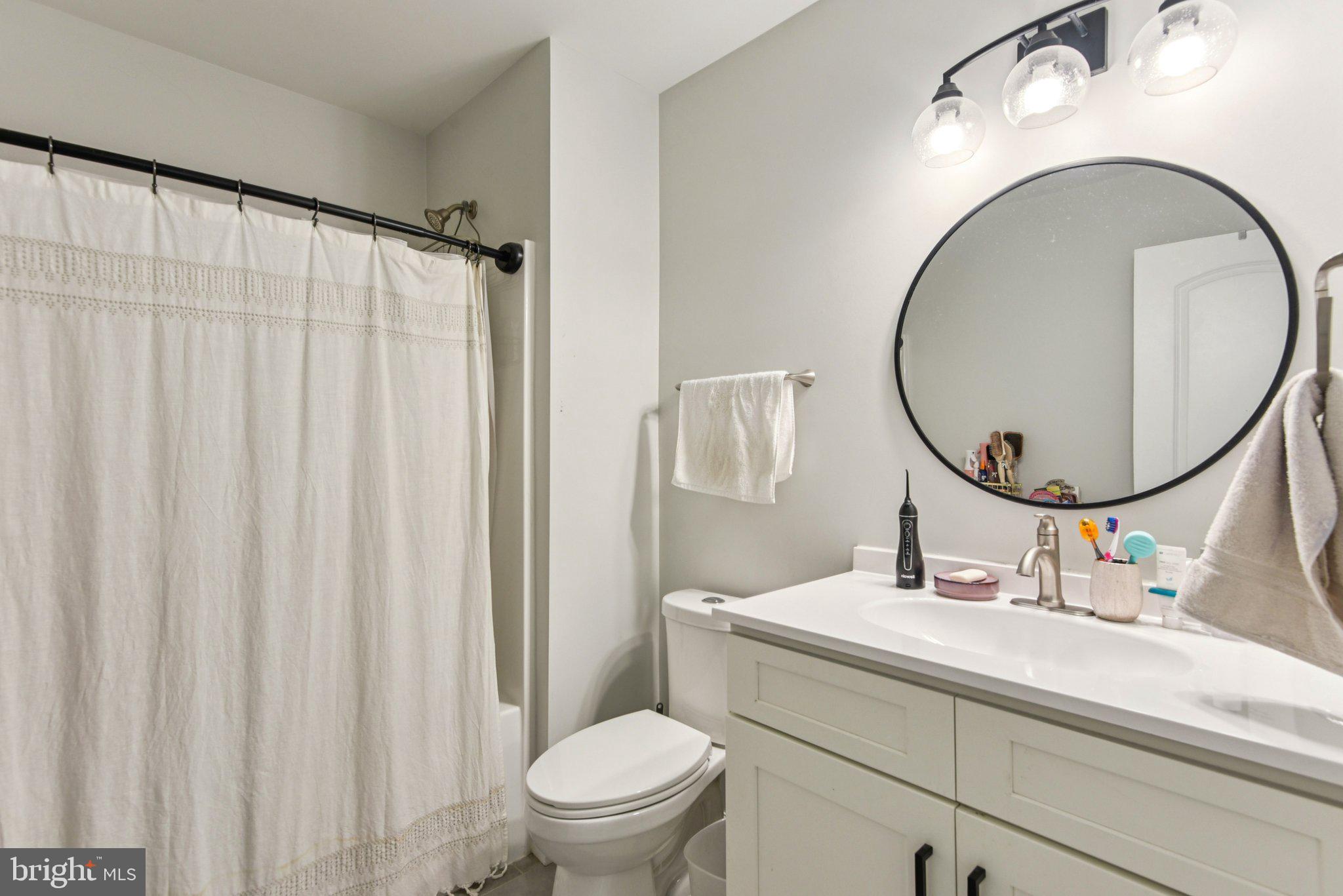 APPLE MT LAKE - Residential