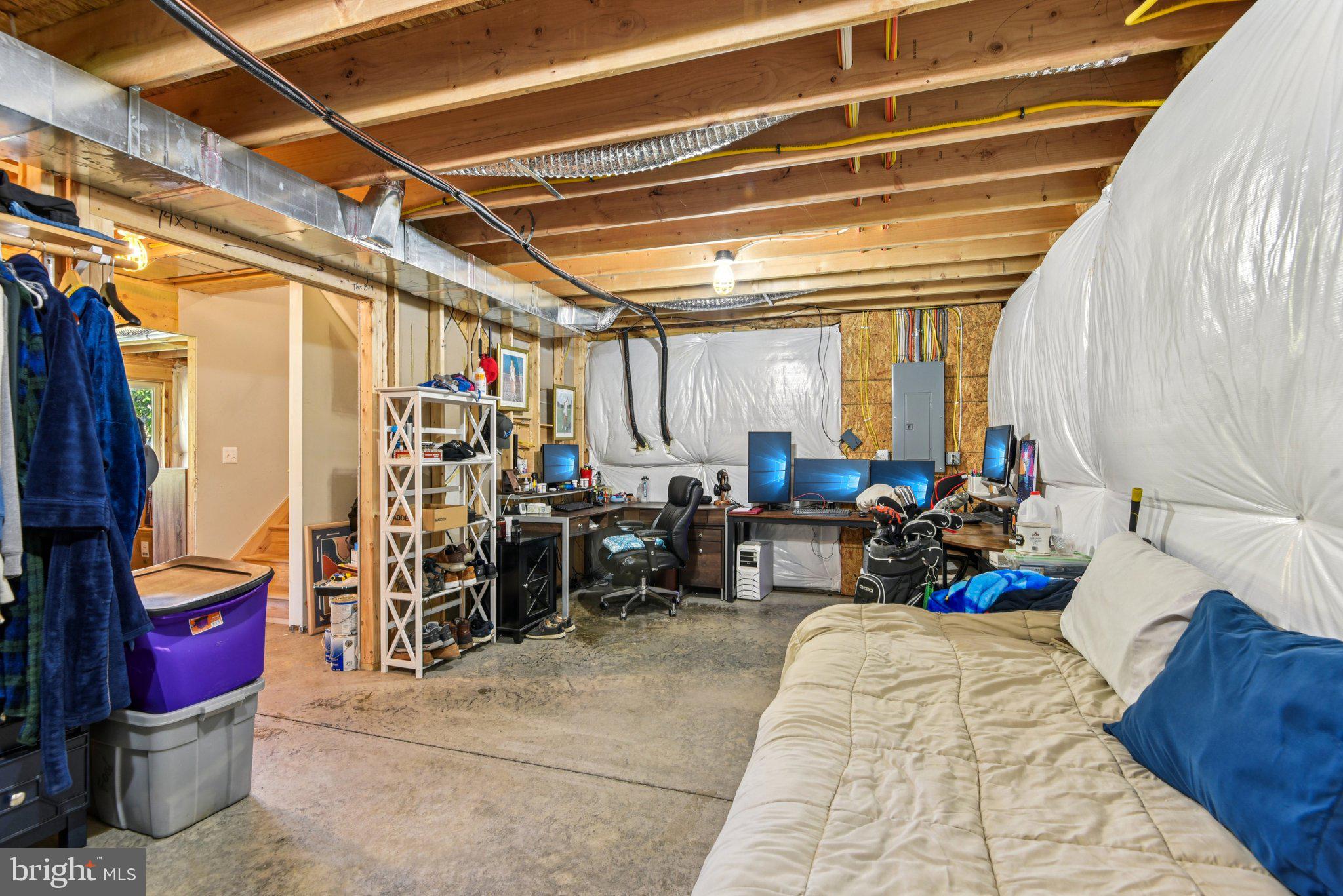 APPLE MT LAKE - Residential