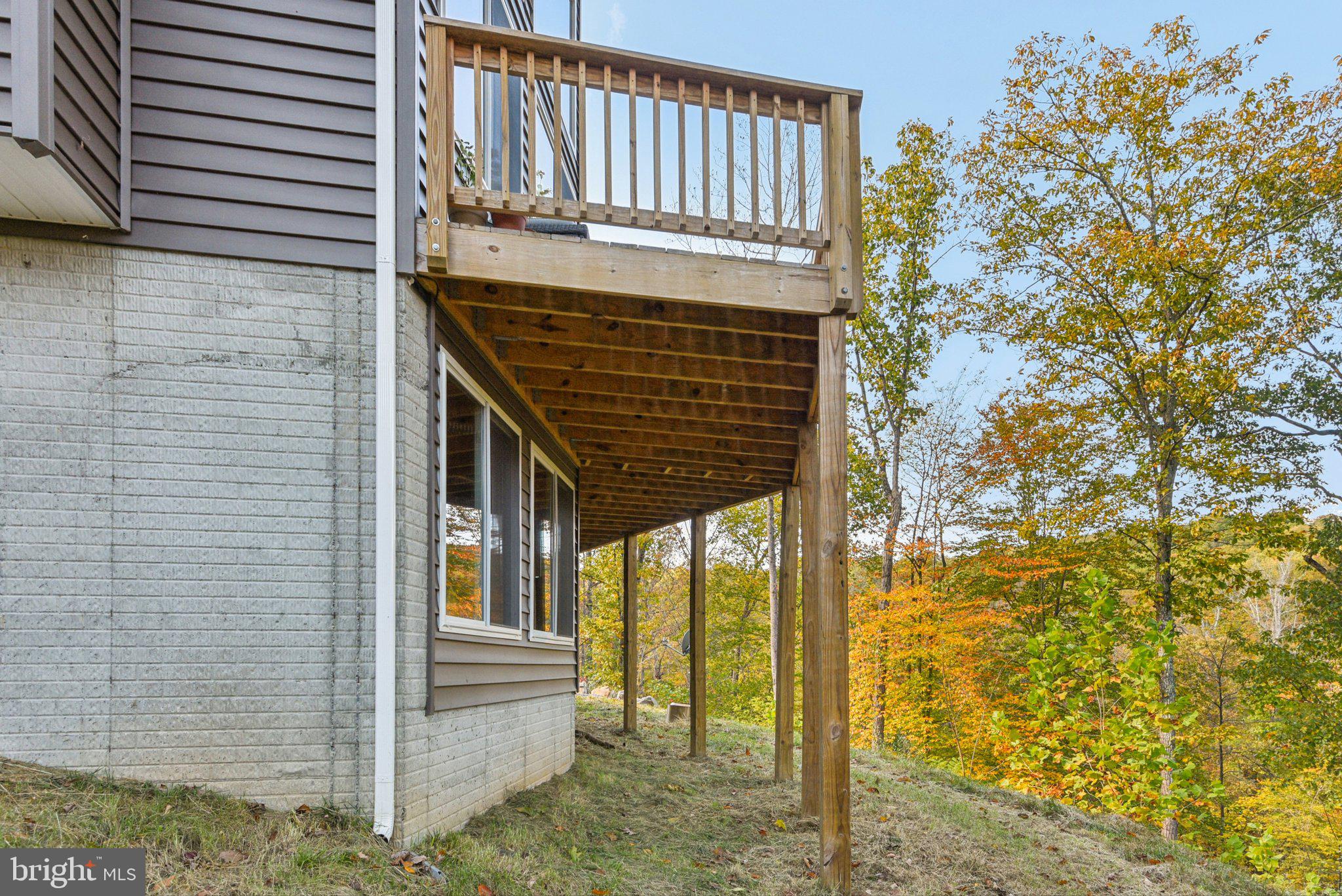 APPLE MT LAKE - Residential