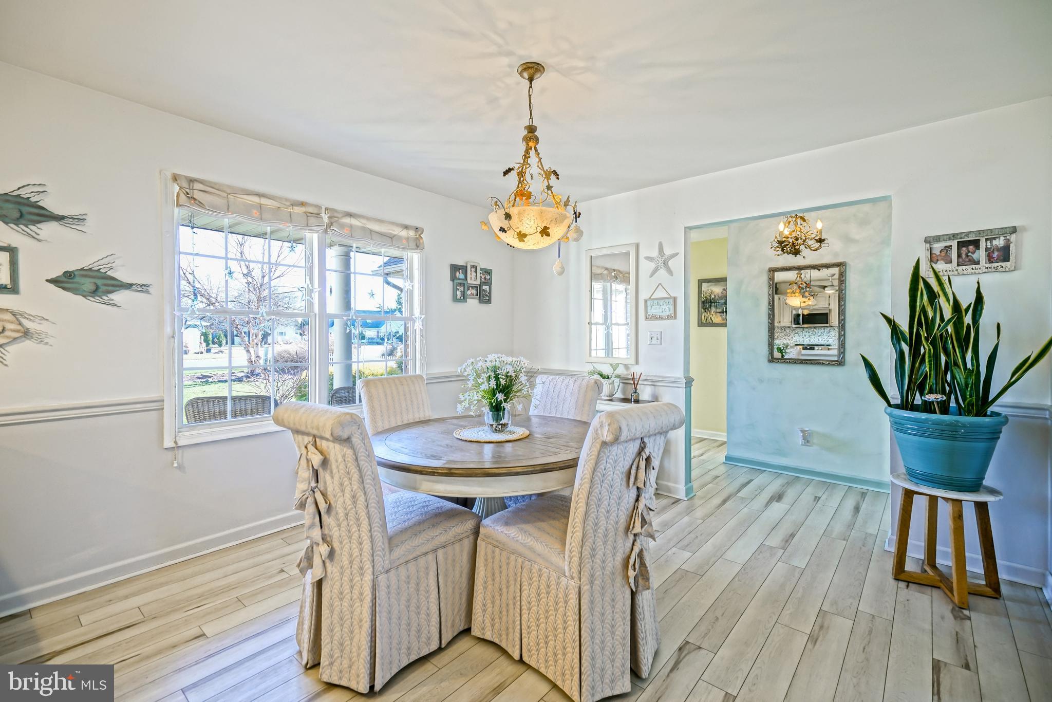 BAY BREEZE ESTATES - Residential