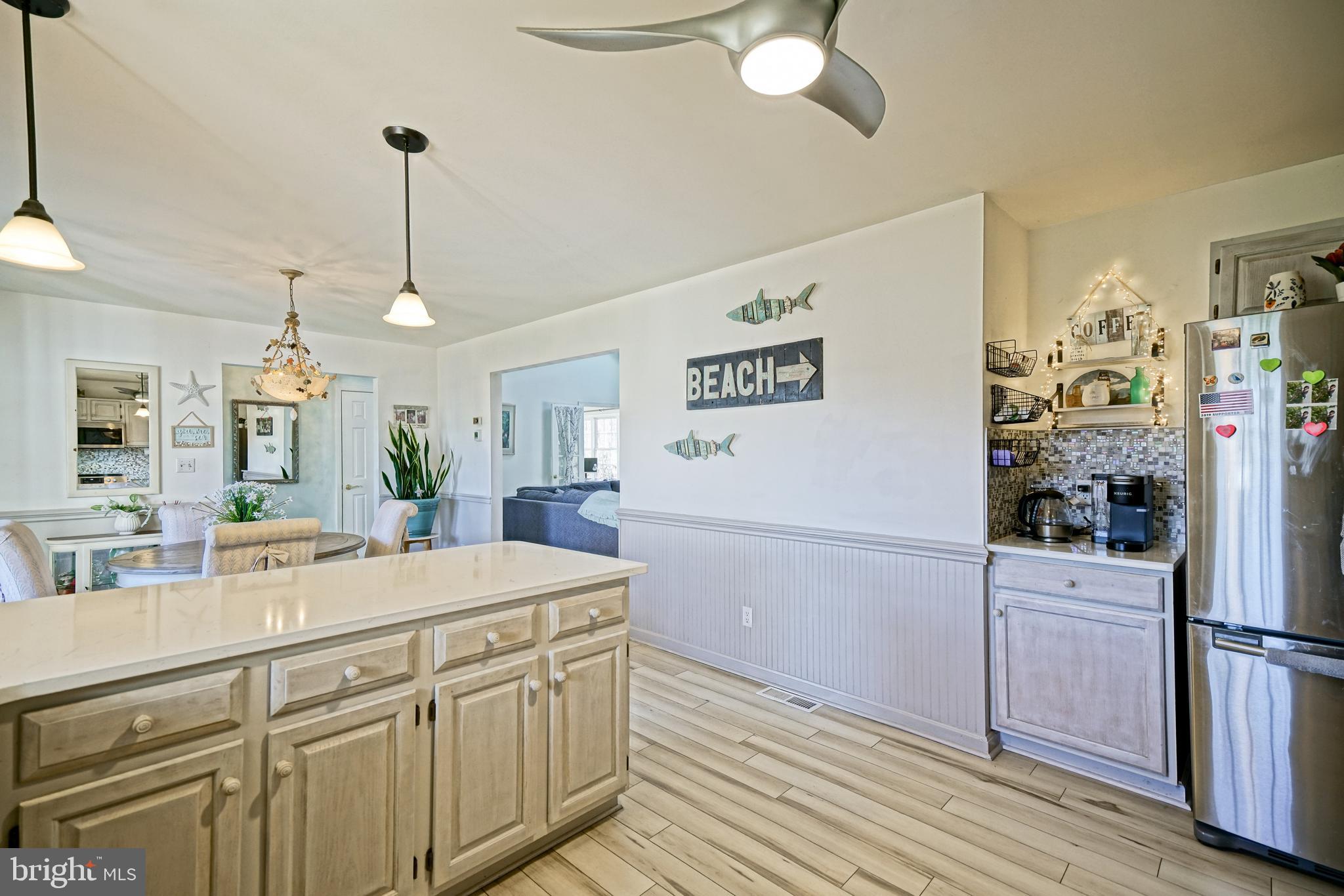 BAY BREEZE ESTATES - Residential