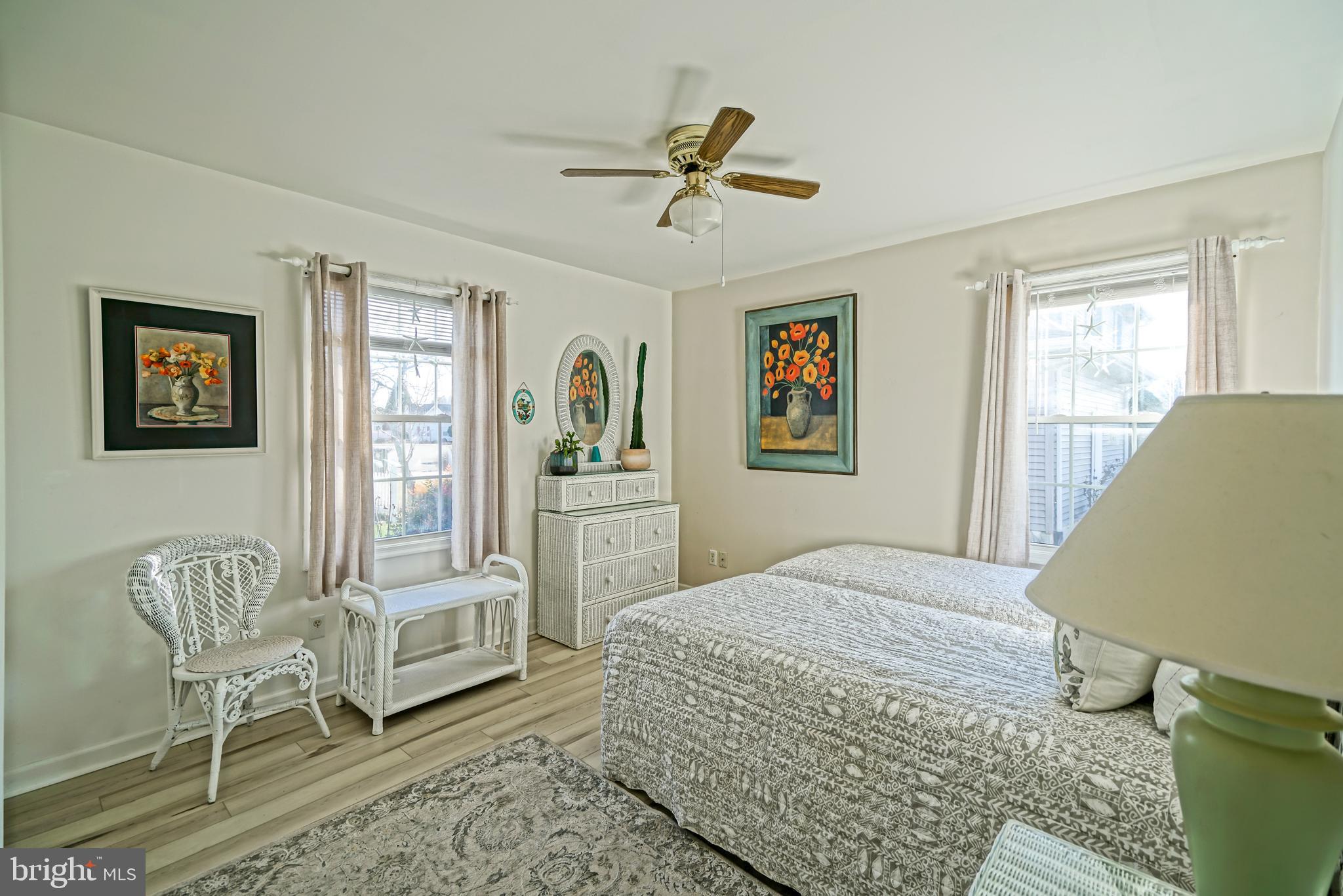 BAY BREEZE ESTATES - Residential