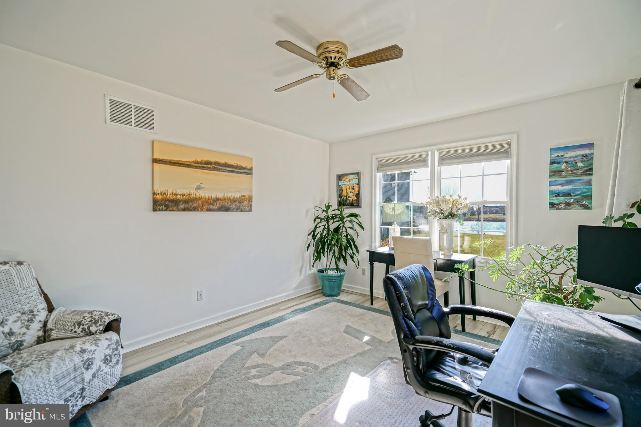 BAY BREEZE ESTATES - Residential