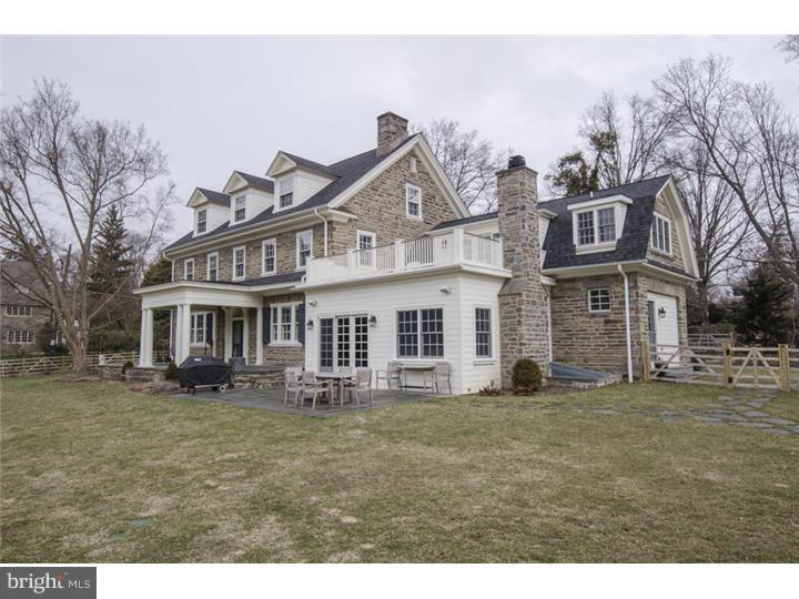 CHESTNUT HILL - Residential