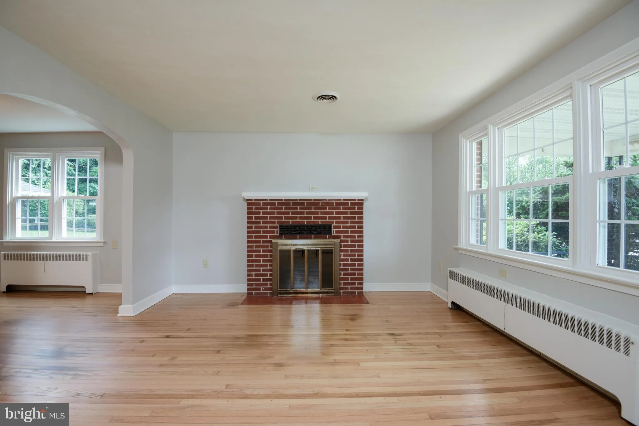 Oxford, Pennsylvania 19363, United States, 2 Bedrooms Bedrooms, ,1 BathroomBathrooms,Residential,Pending,180664