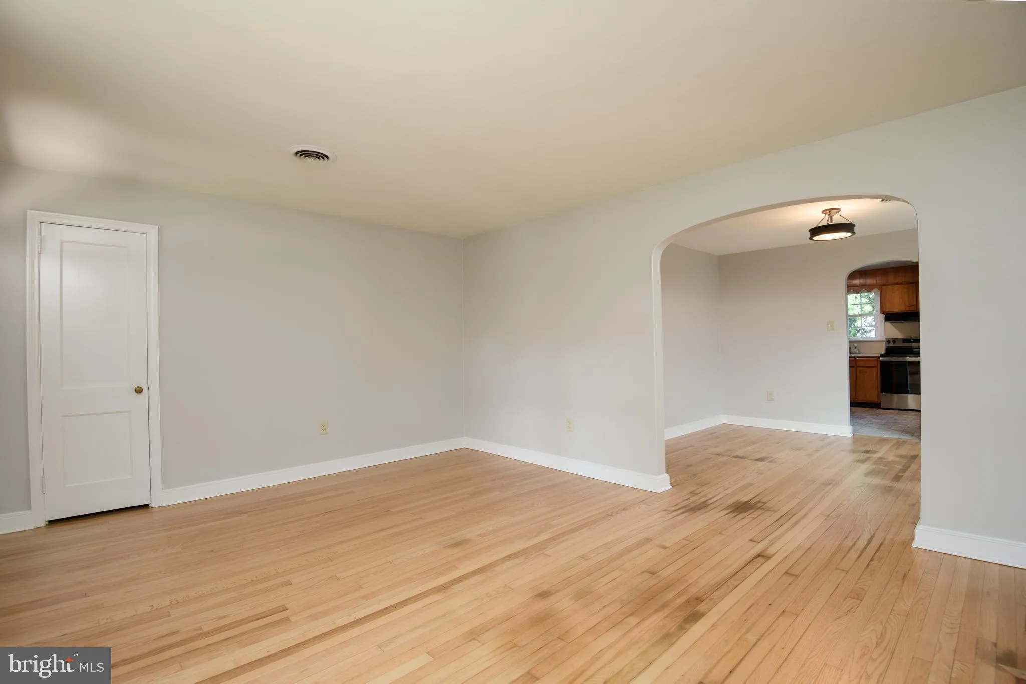 Oxford, Pennsylvania 19363, United States, 2 Bedrooms Bedrooms, ,1 BathroomBathrooms,Residential,Pending,180664