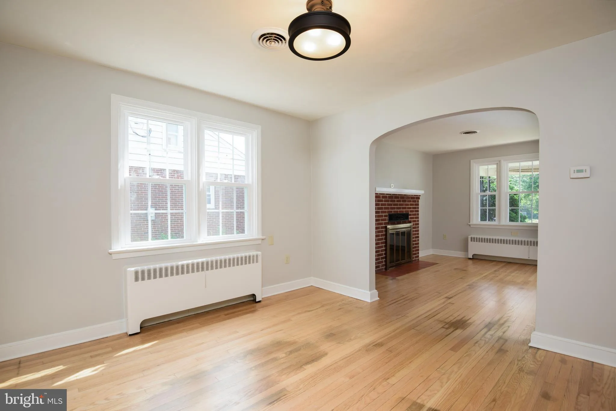 Oxford, Pennsylvania 19363, United States, 2 Bedrooms Bedrooms, ,1 BathroomBathrooms,Residential,Pending,180664