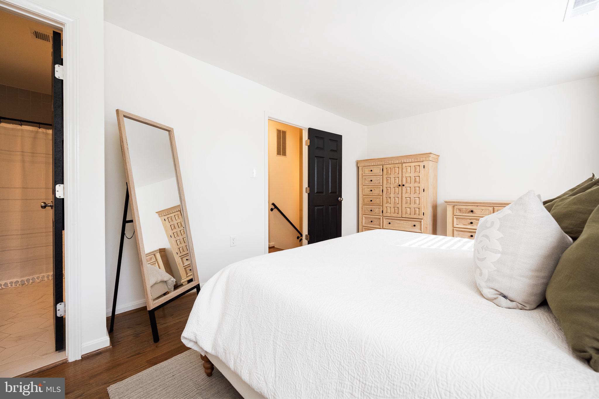 THE VILLAGE PARK - Residential