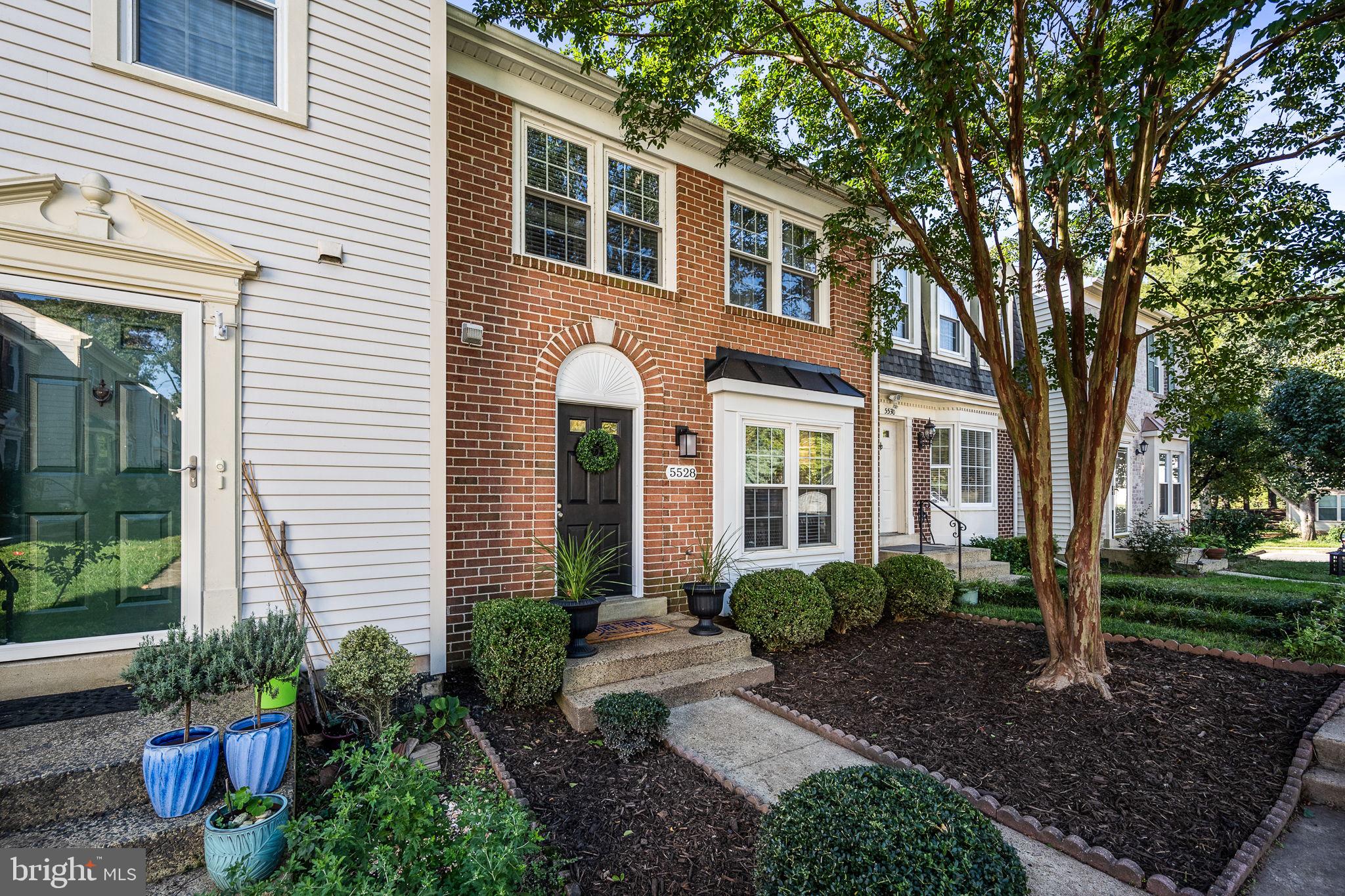 THE VILLAGE PARK - Residential