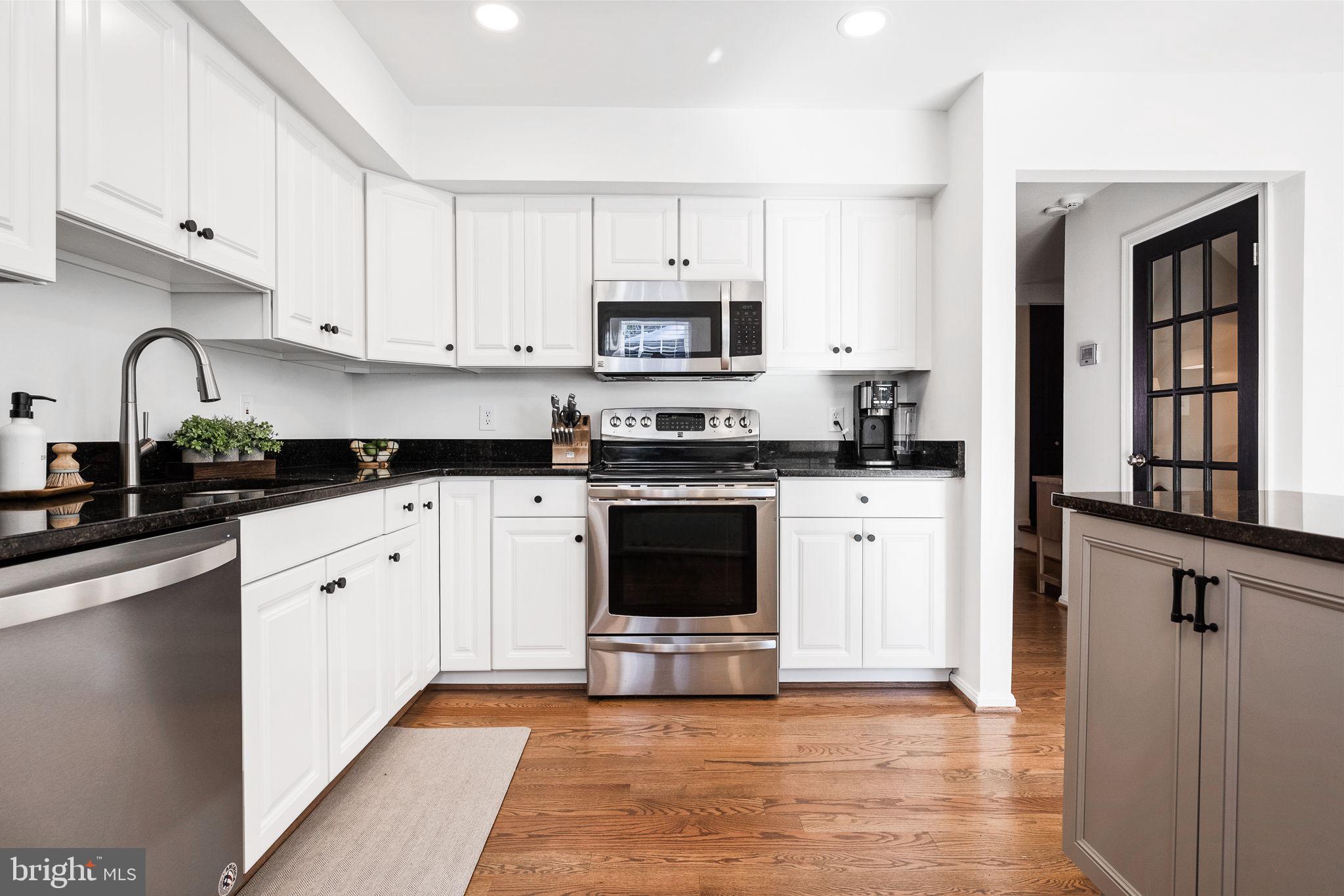 THE VILLAGE PARK - Residential