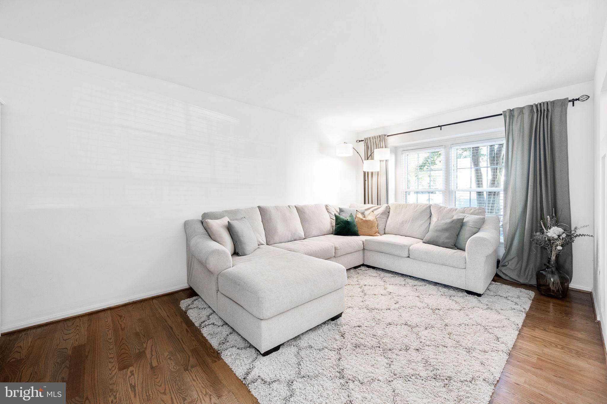 THE VILLAGE PARK - Residential