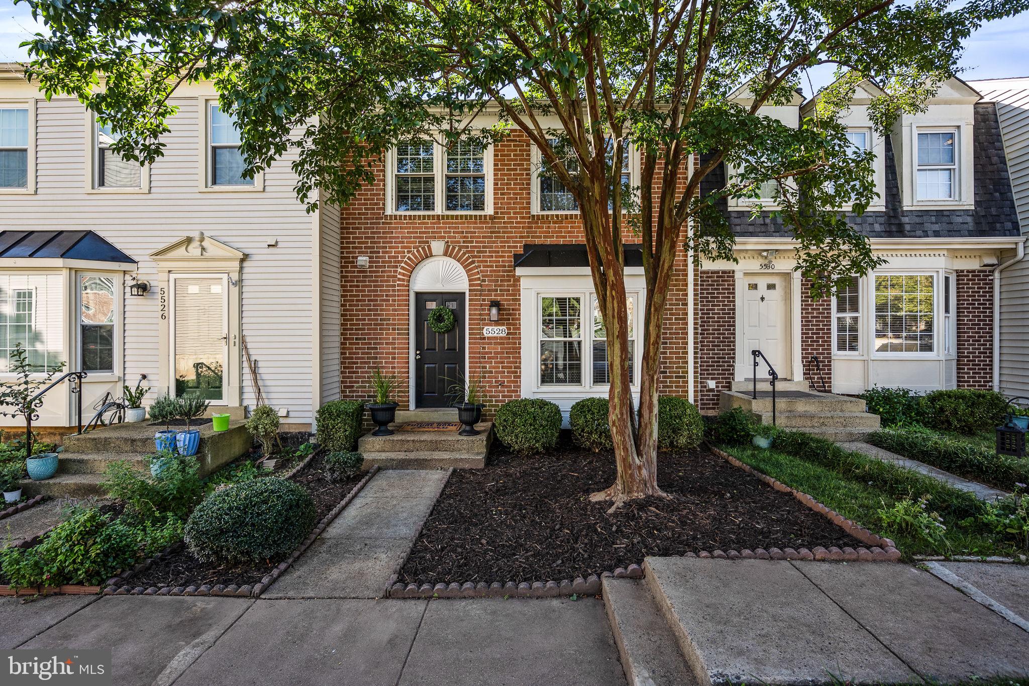 THE VILLAGE PARK - Residential