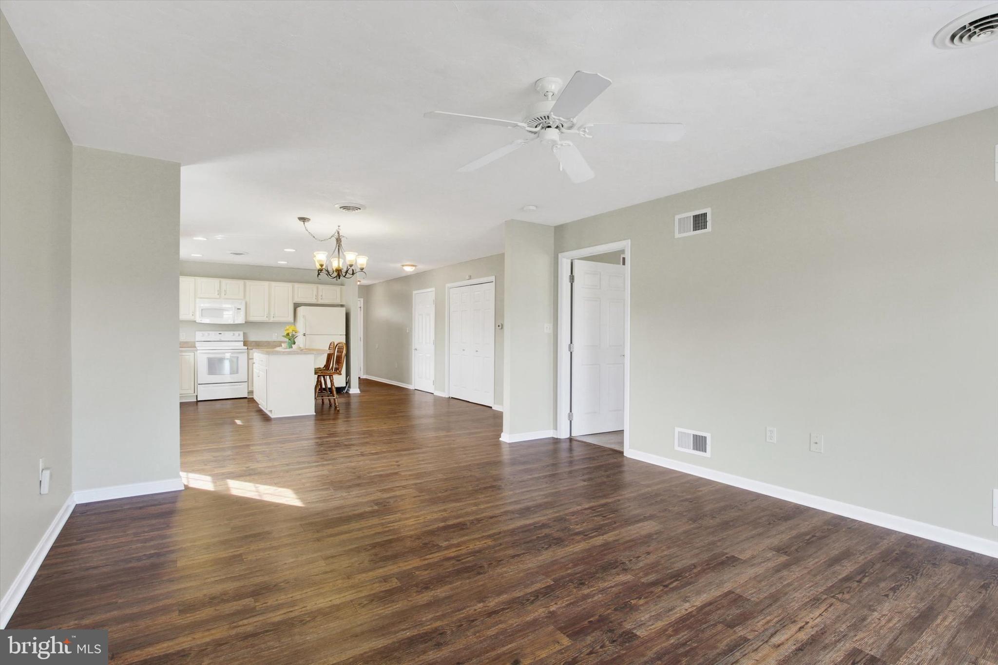 OXEN COUNTRY MEADOWS - Residential