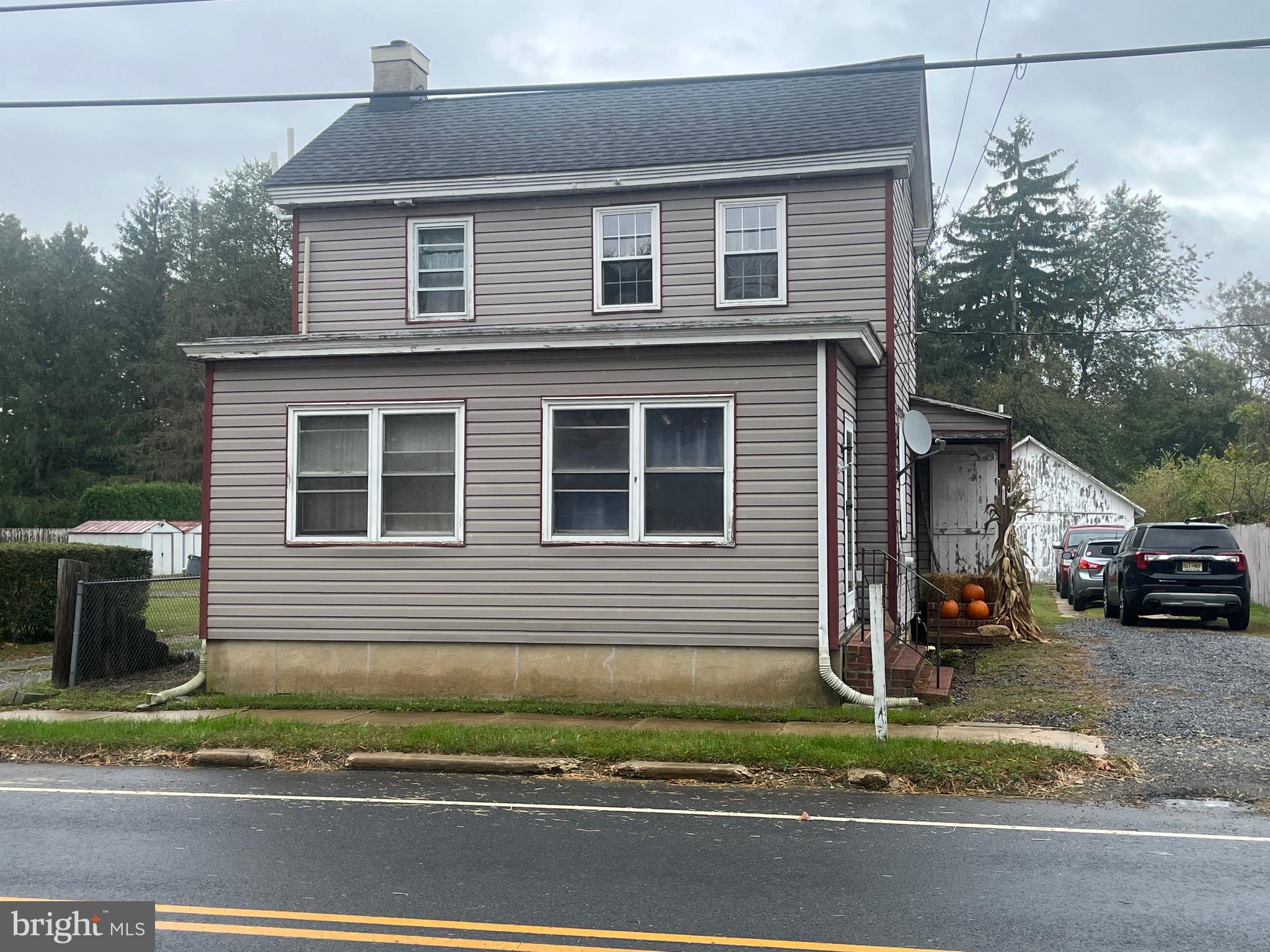 825 MULLICA HILL ROAD