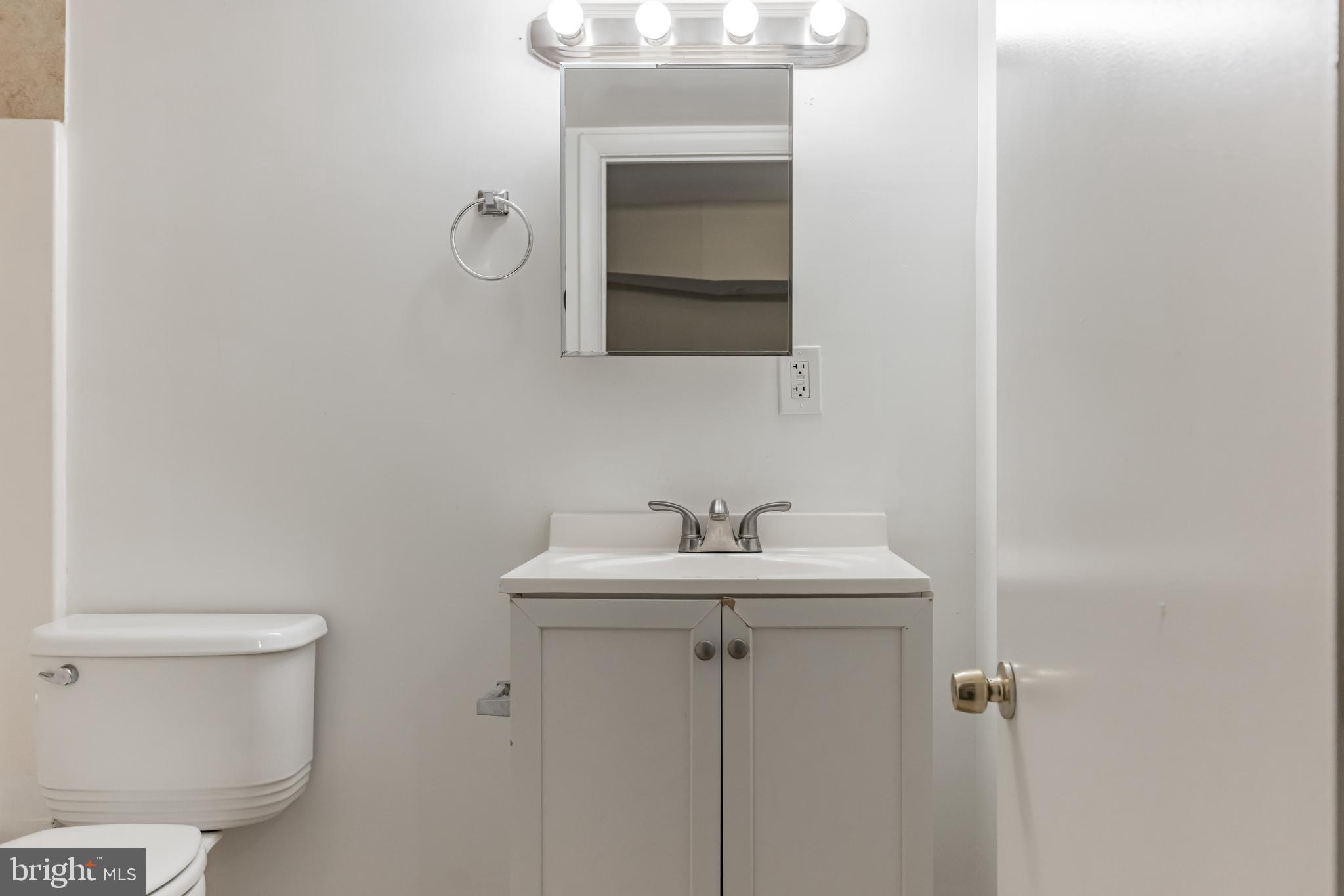 CLIFTON PARK - Residential Lease