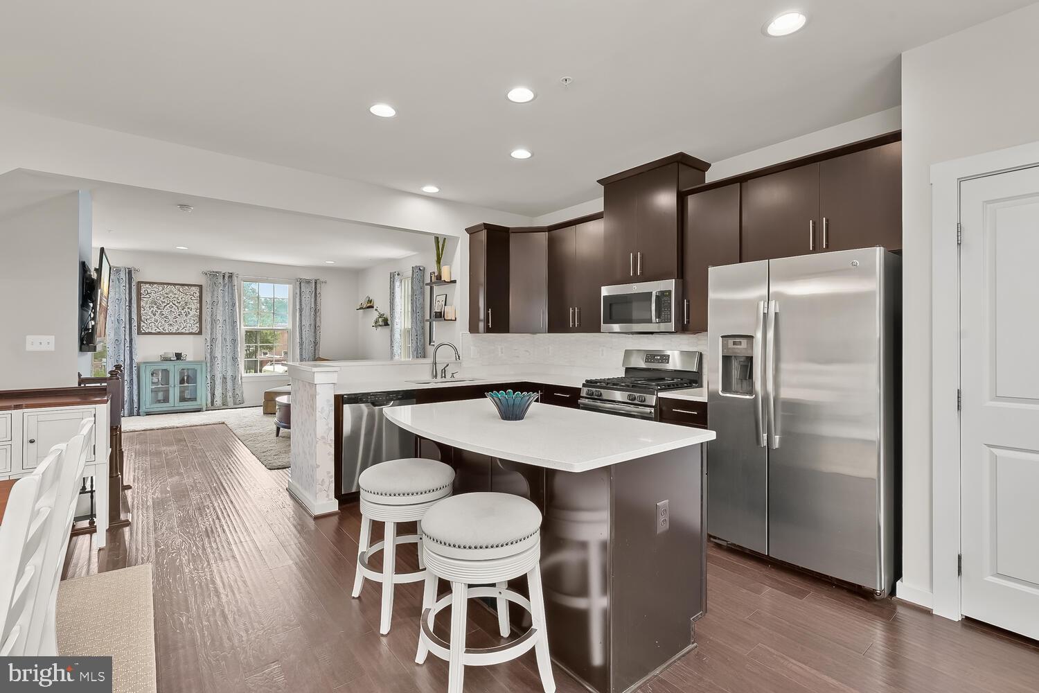 SKYVIEW - Residential