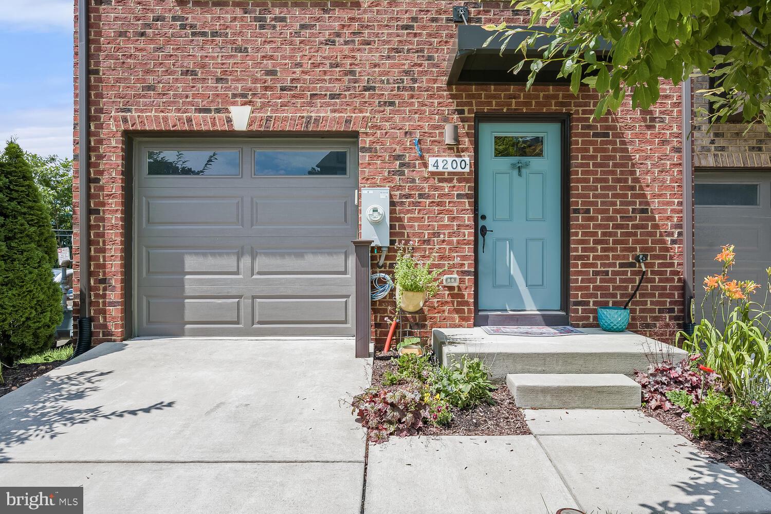 SKYVIEW - Residential