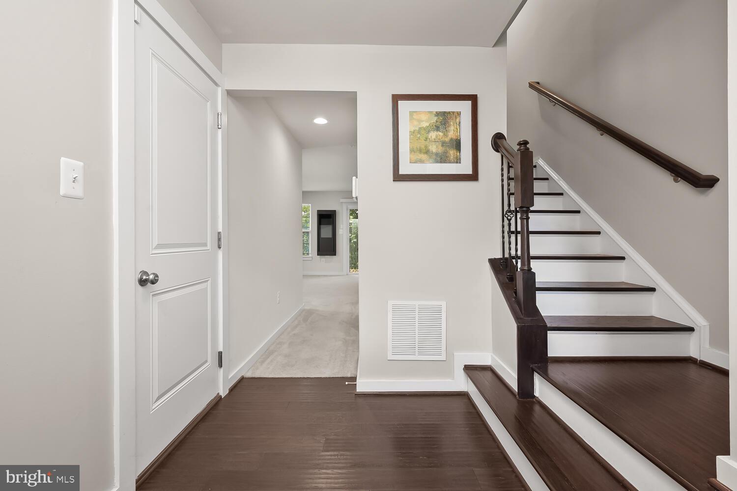 SKYVIEW - Residential