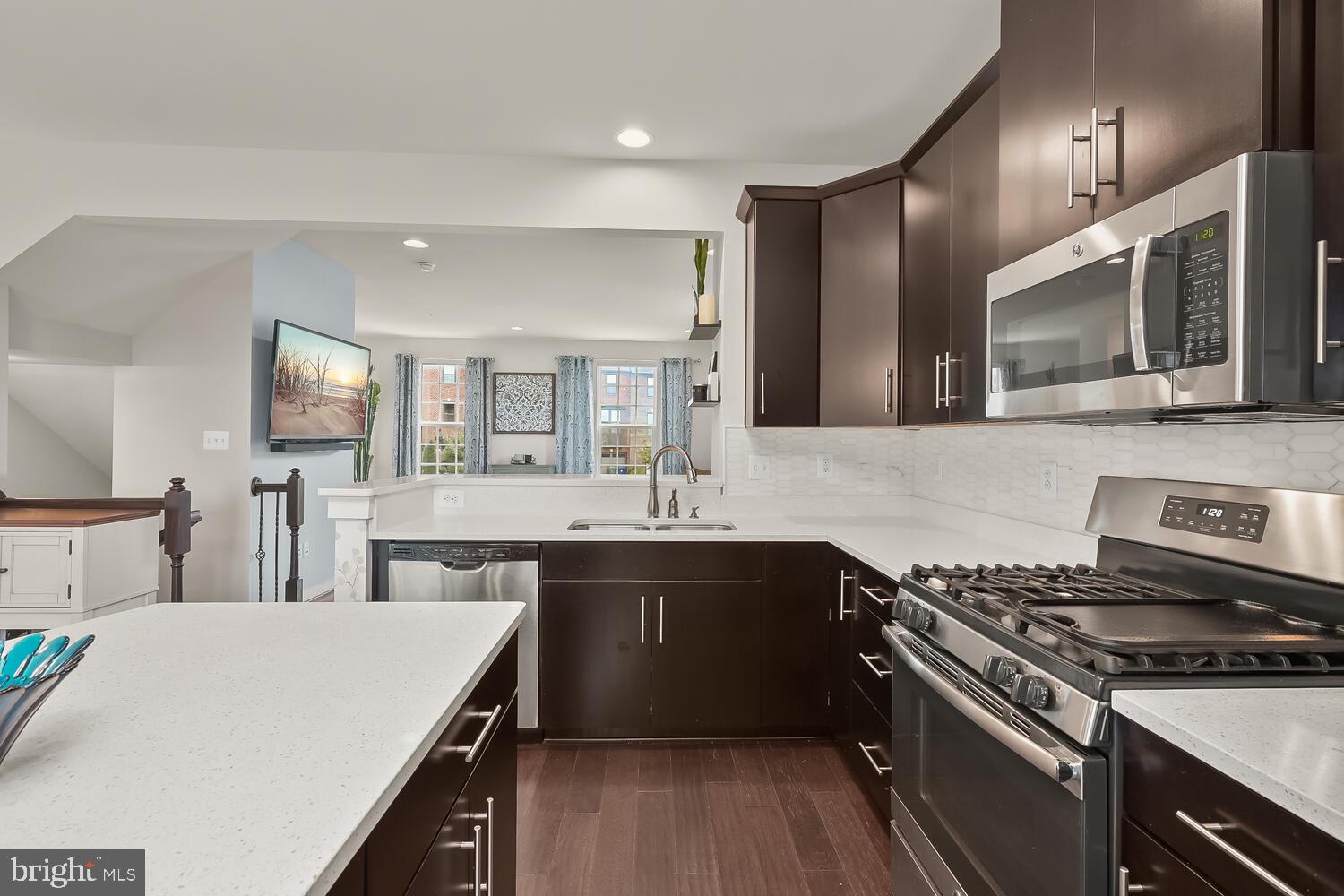 SKYVIEW - Residential