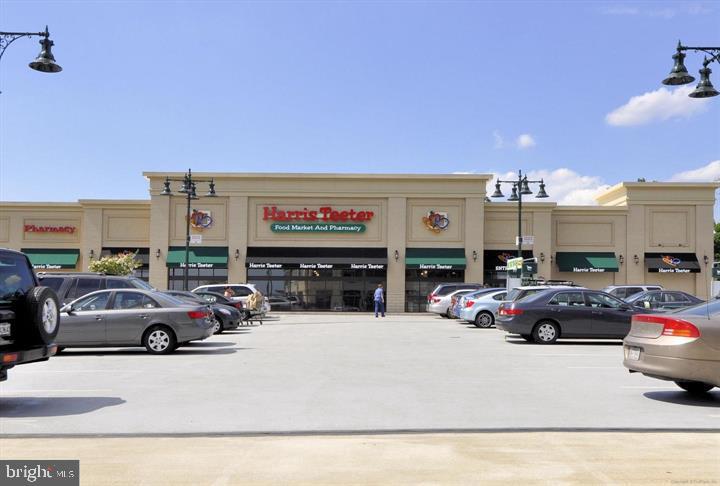 INVERNESS KNOLLS - Residential Lease