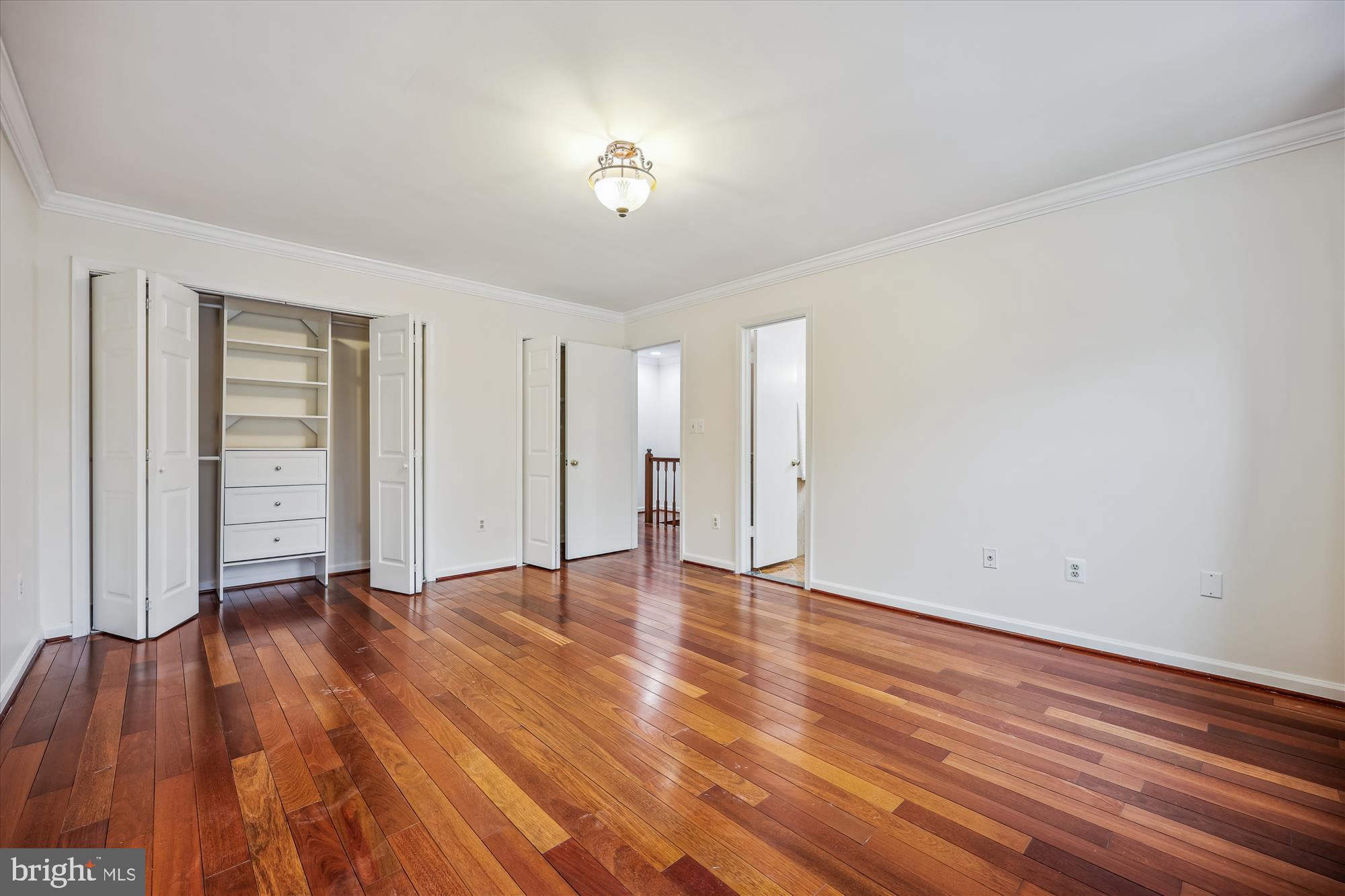 INVERNESS KNOLLS - Residential Lease