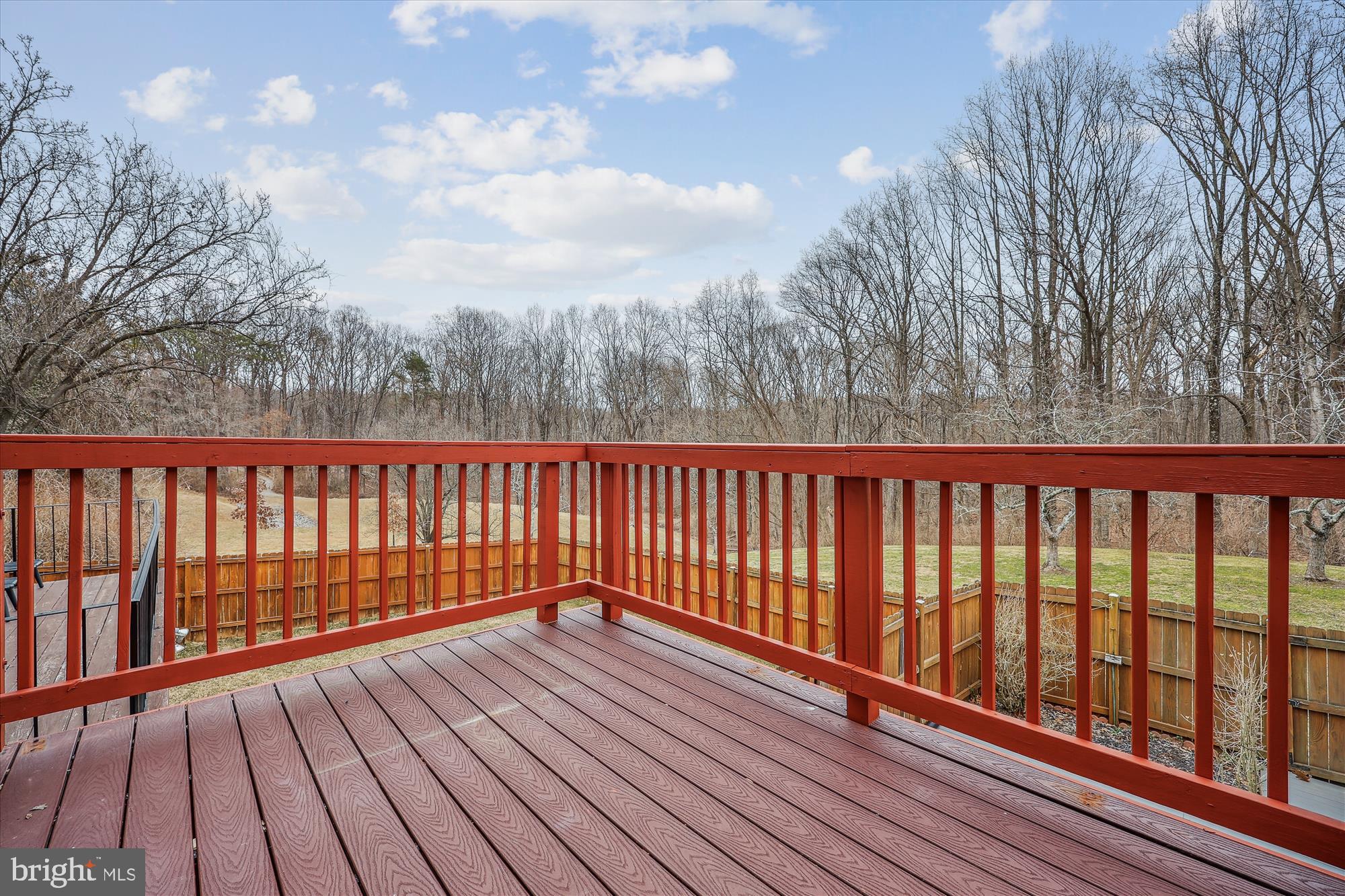 INVERNESS KNOLLS - Residential Lease