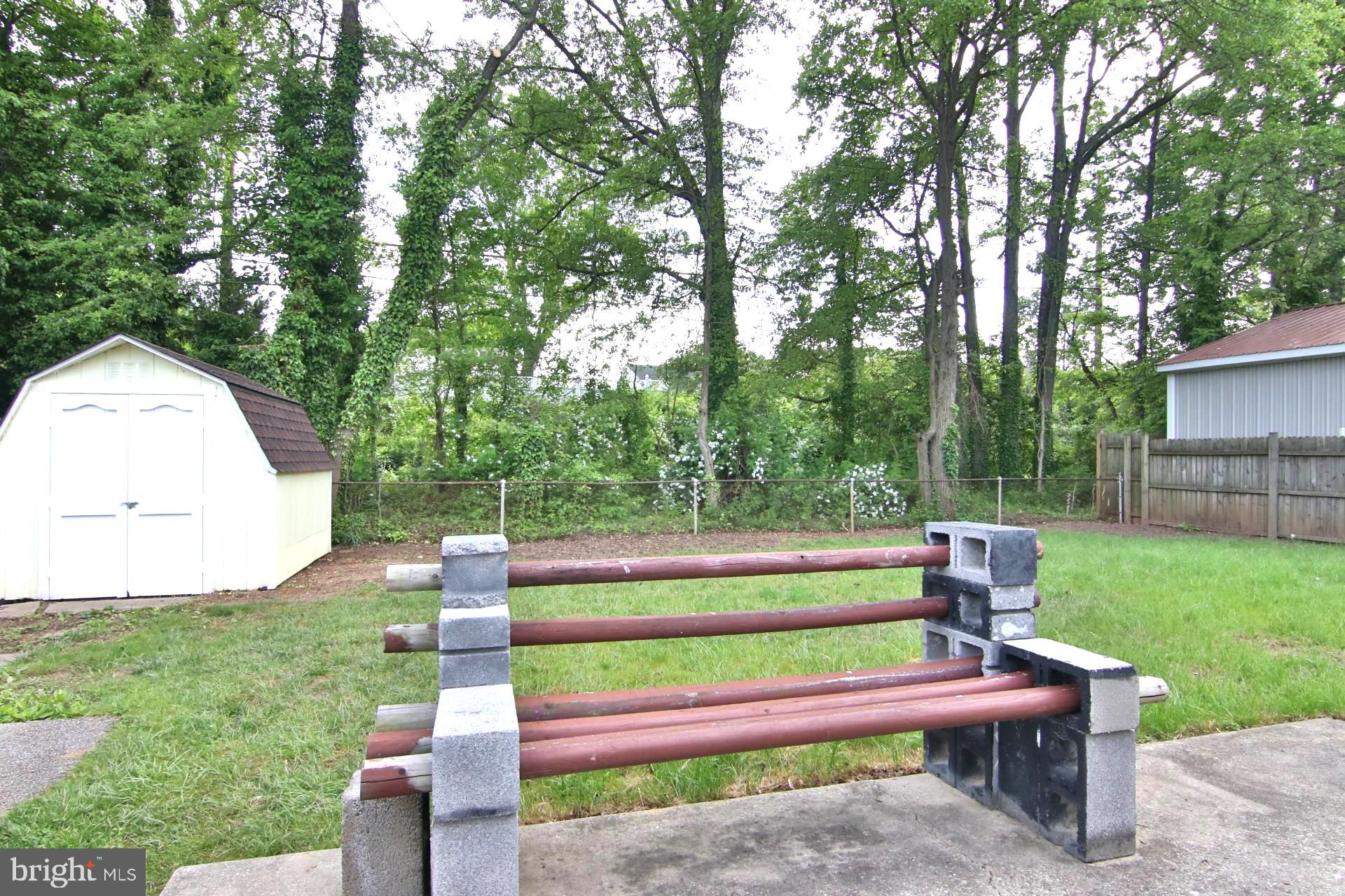 HARUNDALE - Residential Lease