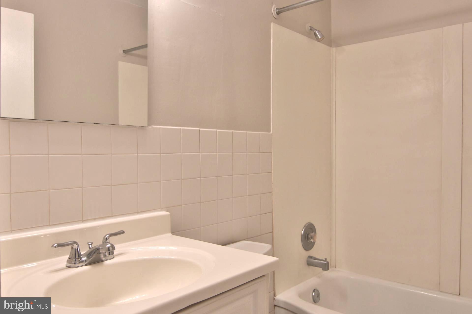 HARUNDALE - Residential Lease