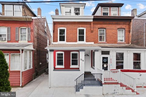 218 SEWELL AVENUE HAMILTON NJ 08610