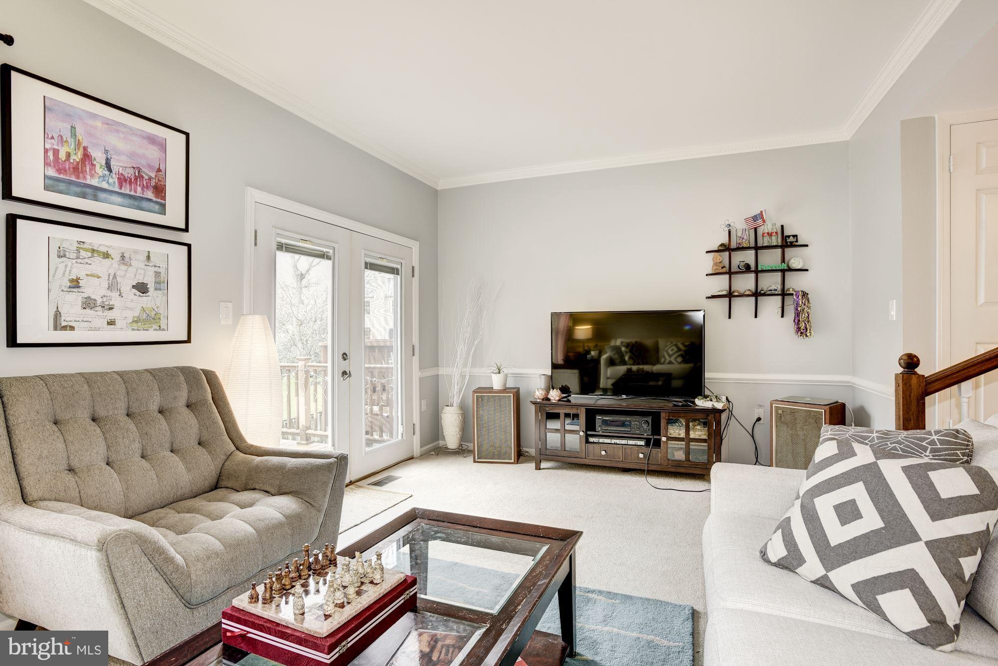 FOXFIELD - Residential Lease