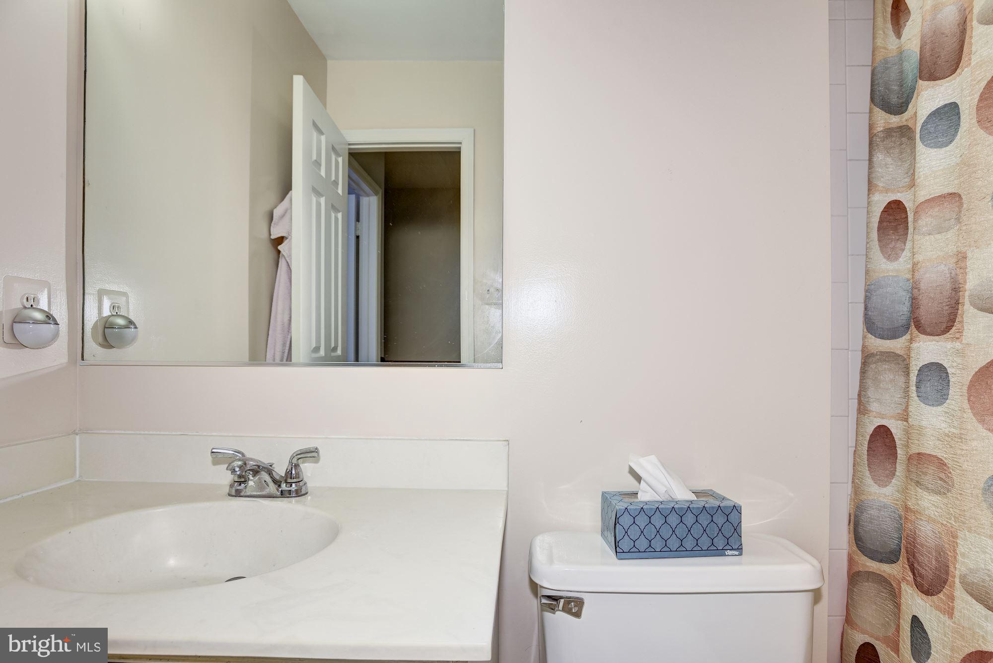 FOXFIELD - Residential Lease