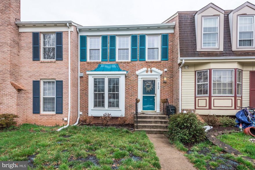 Stunning, 3-bedroom townhouse with 3.5 baths and over 1900 finished square feet. Gorgeous hardwood floors, fresh paint, and a finished walkout basement! Updated kitchen with maple cabinets and silestone countertops. Spacious master bedroom and recreation room with built-in bookcase and wood burning fireplace. Roomy, composite deck with a patio below and a fenced yard. Brand-new washer and dryer. Home backs to common area with mature trees. Great location and close to major highways, schools, restaurants, and shopping. Two assigned parking spots and tons of guest parking. Welcome home!