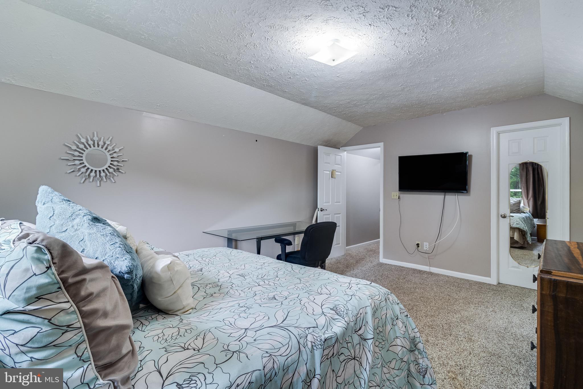 HUNTINGTOWN NORTH - Residential