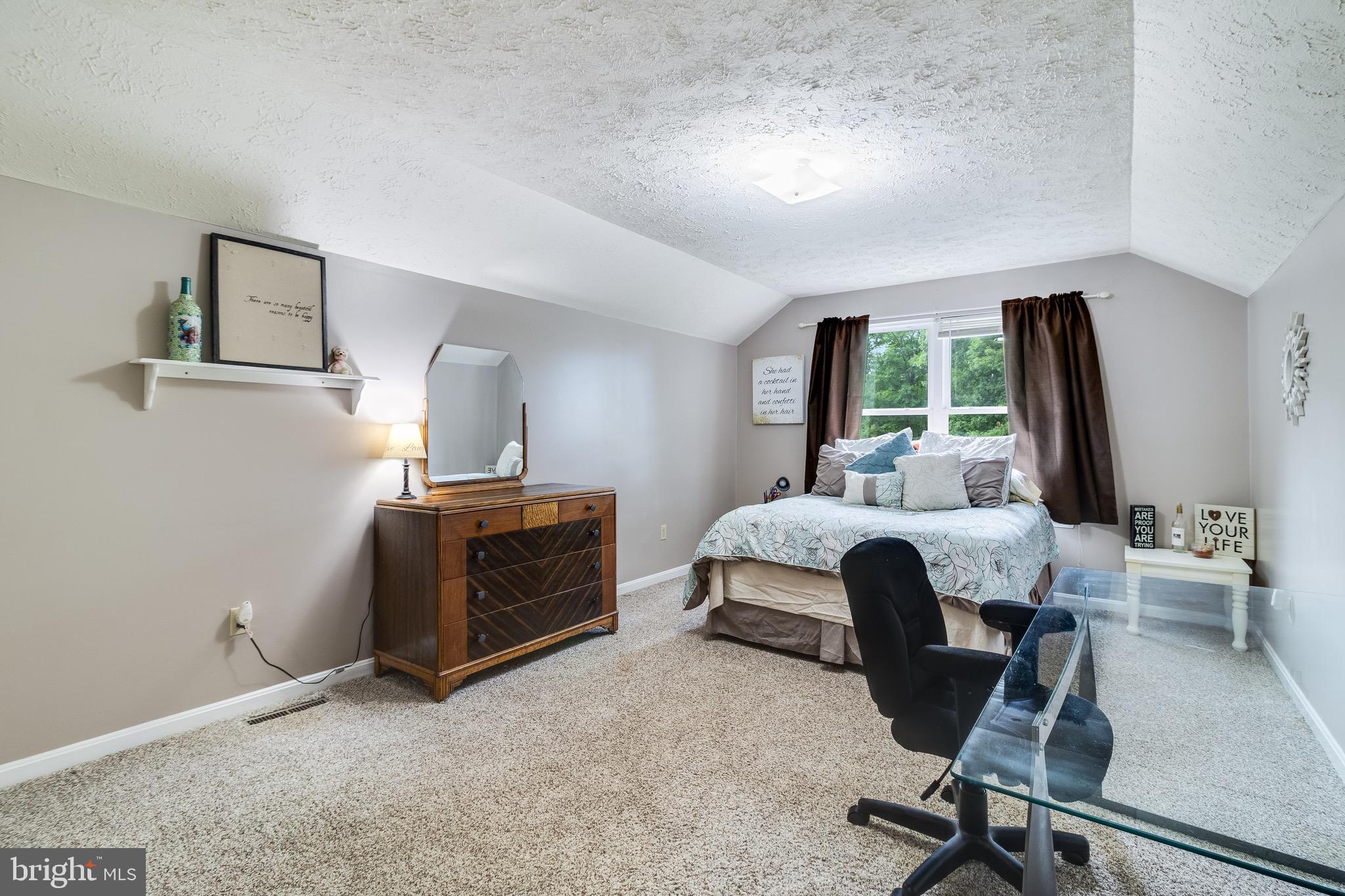 HUNTINGTOWN NORTH - Residential