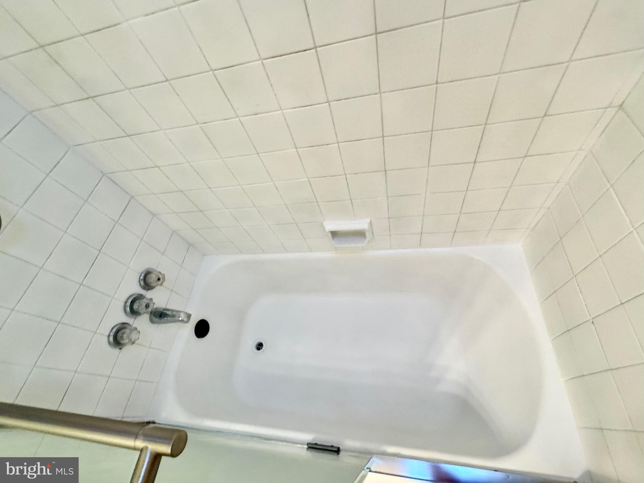 EASTERWOOD - Residential