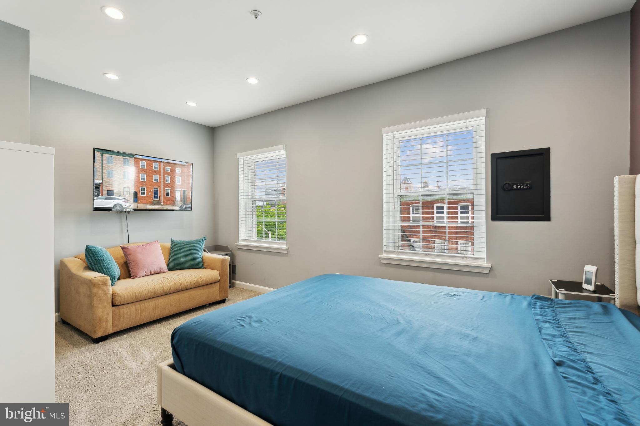 UPPER FELLS POINT - Residential
