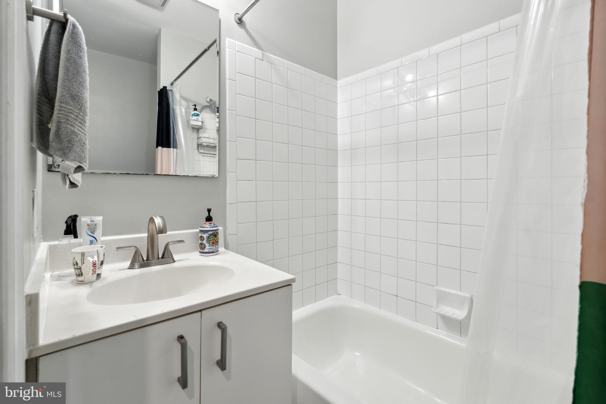 UPPER FELLS POINT - Residential