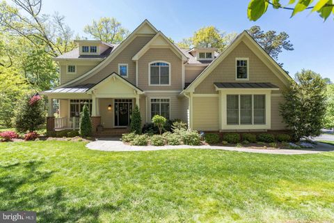 Homes For Rent - 9015 Littleton Street<br/> FAIRFAX, VA 22032