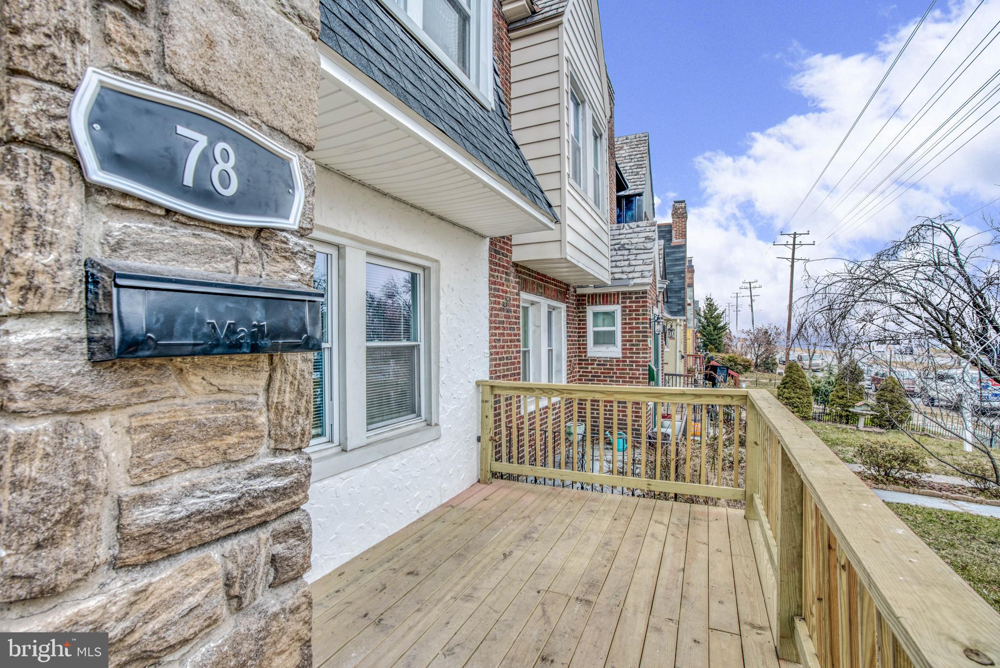 DUNDALK MANOR - Residential