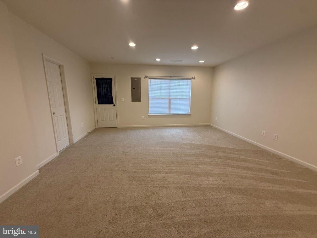 106 HALO COURT