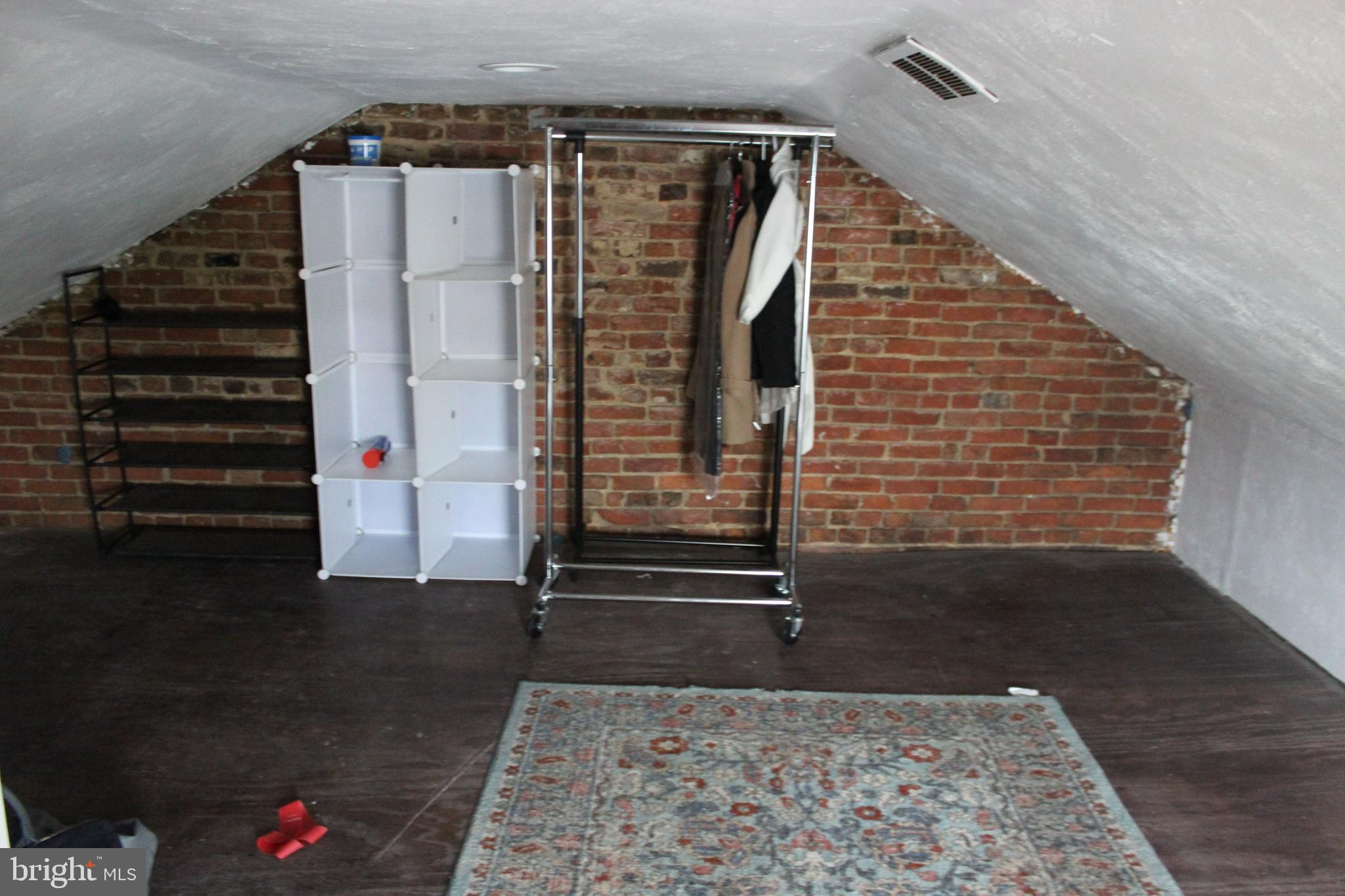 OLD TOWN ALEXANDRIA - Residential Lease