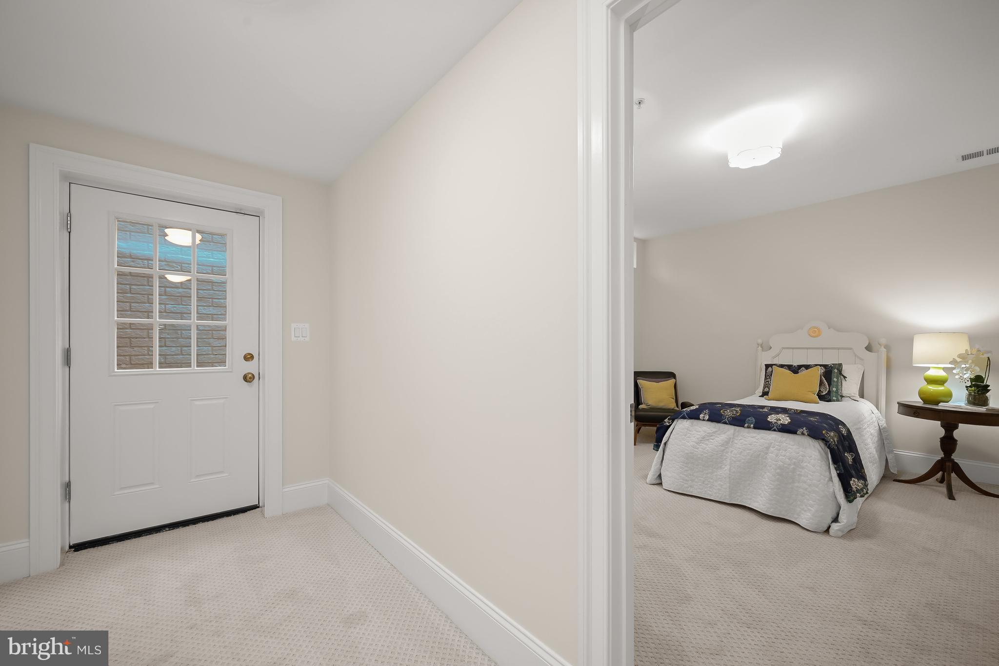 AYRLAWN - Residential