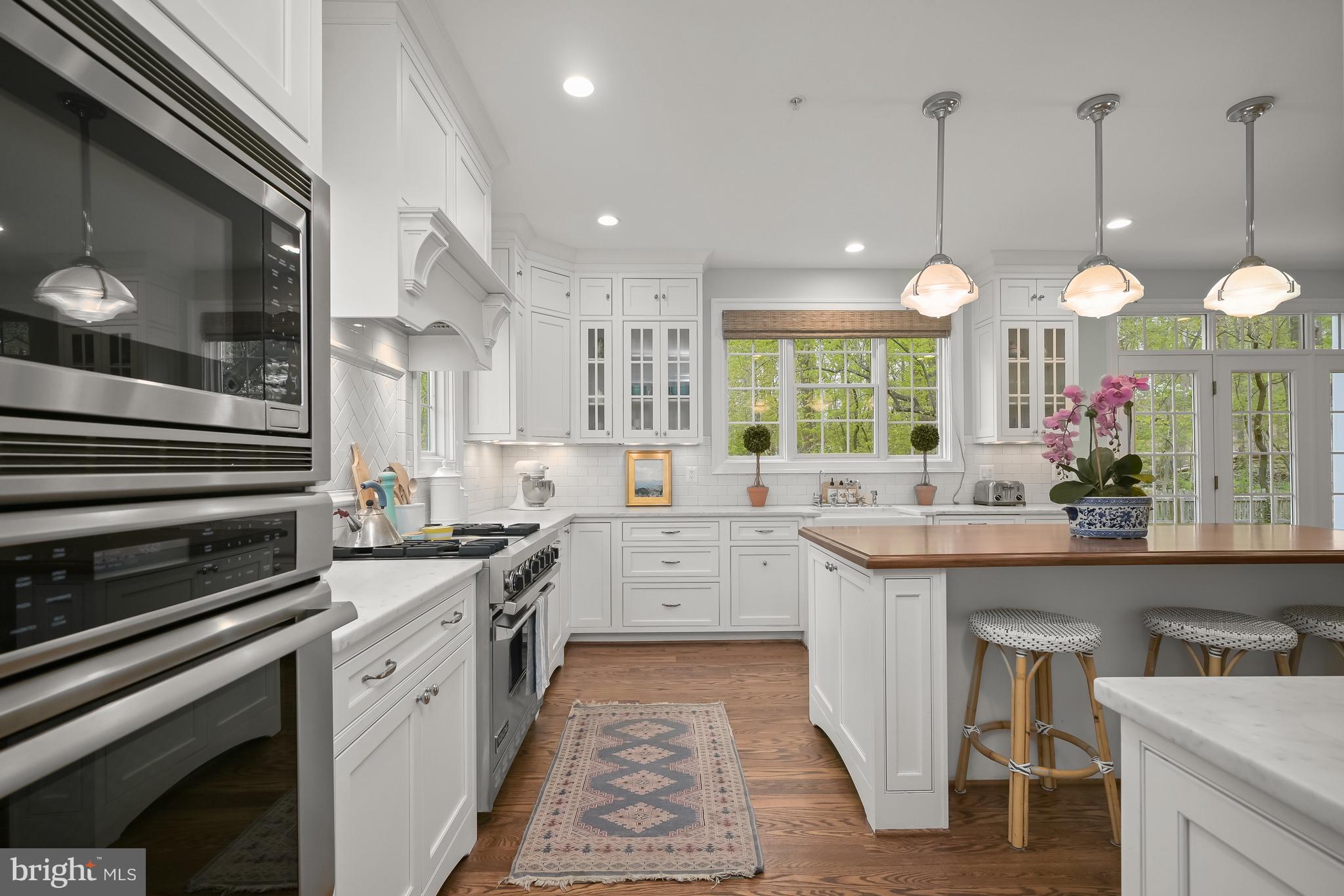 AYRLAWN - Residential