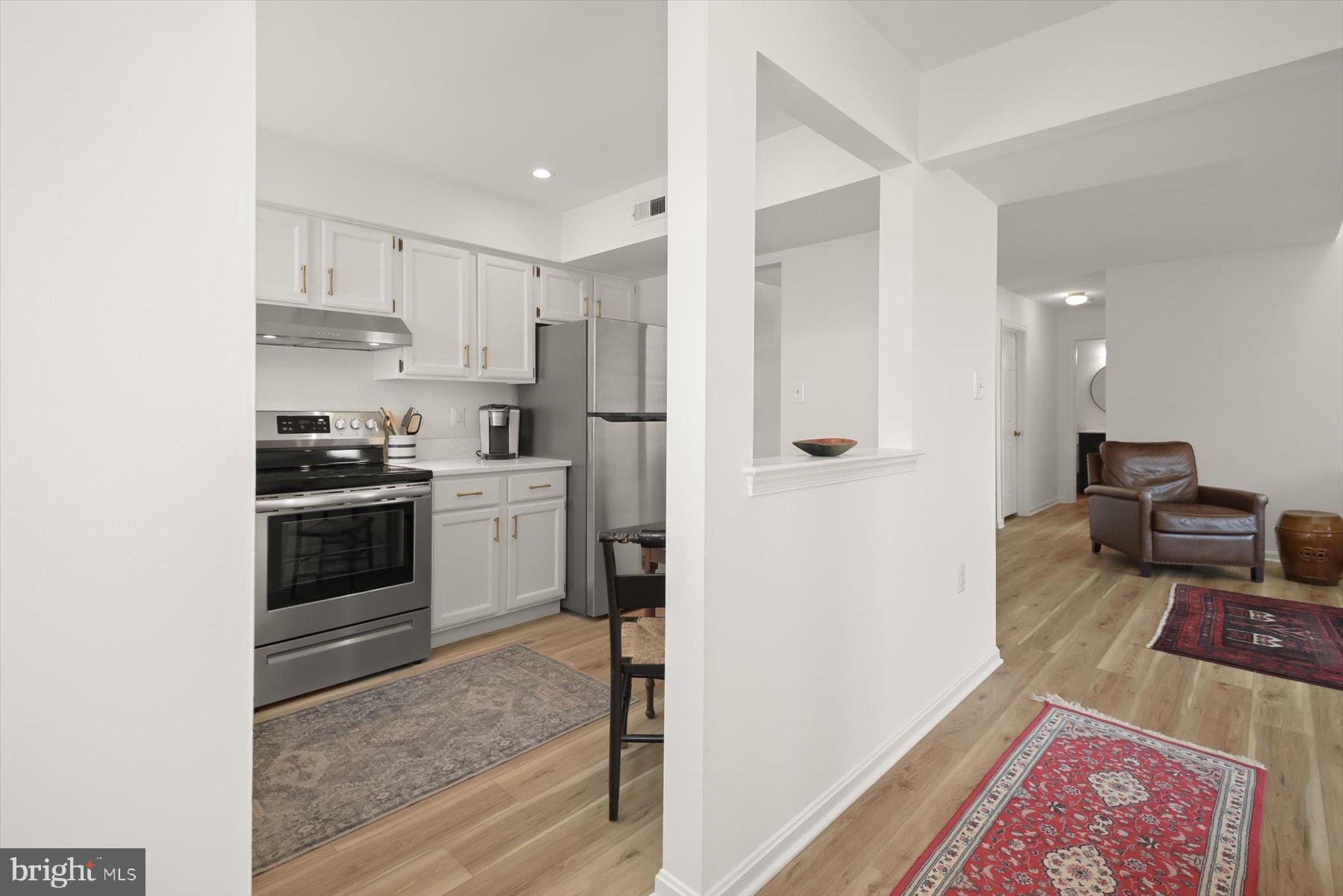 ROLLINGWOOD - Residential