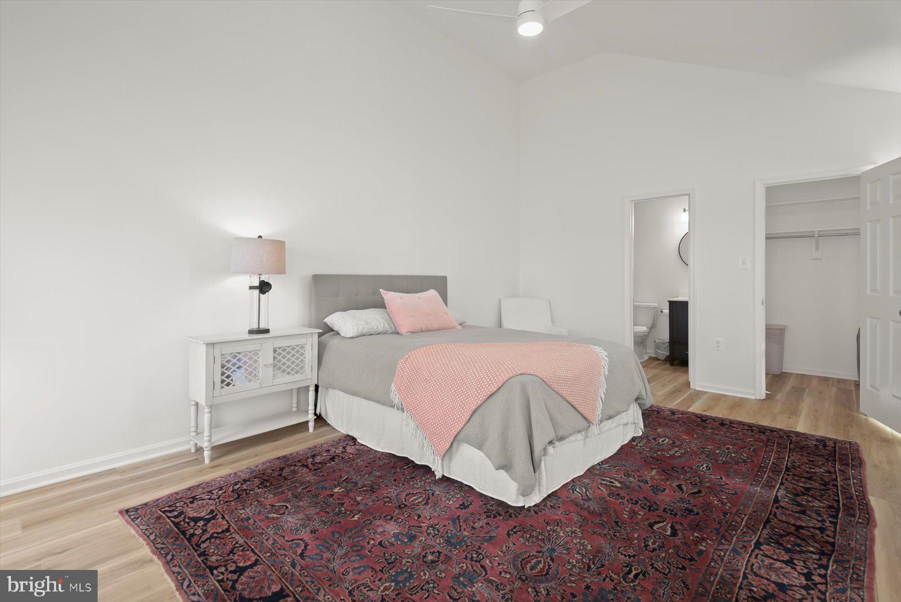 ROLLINGWOOD - Residential