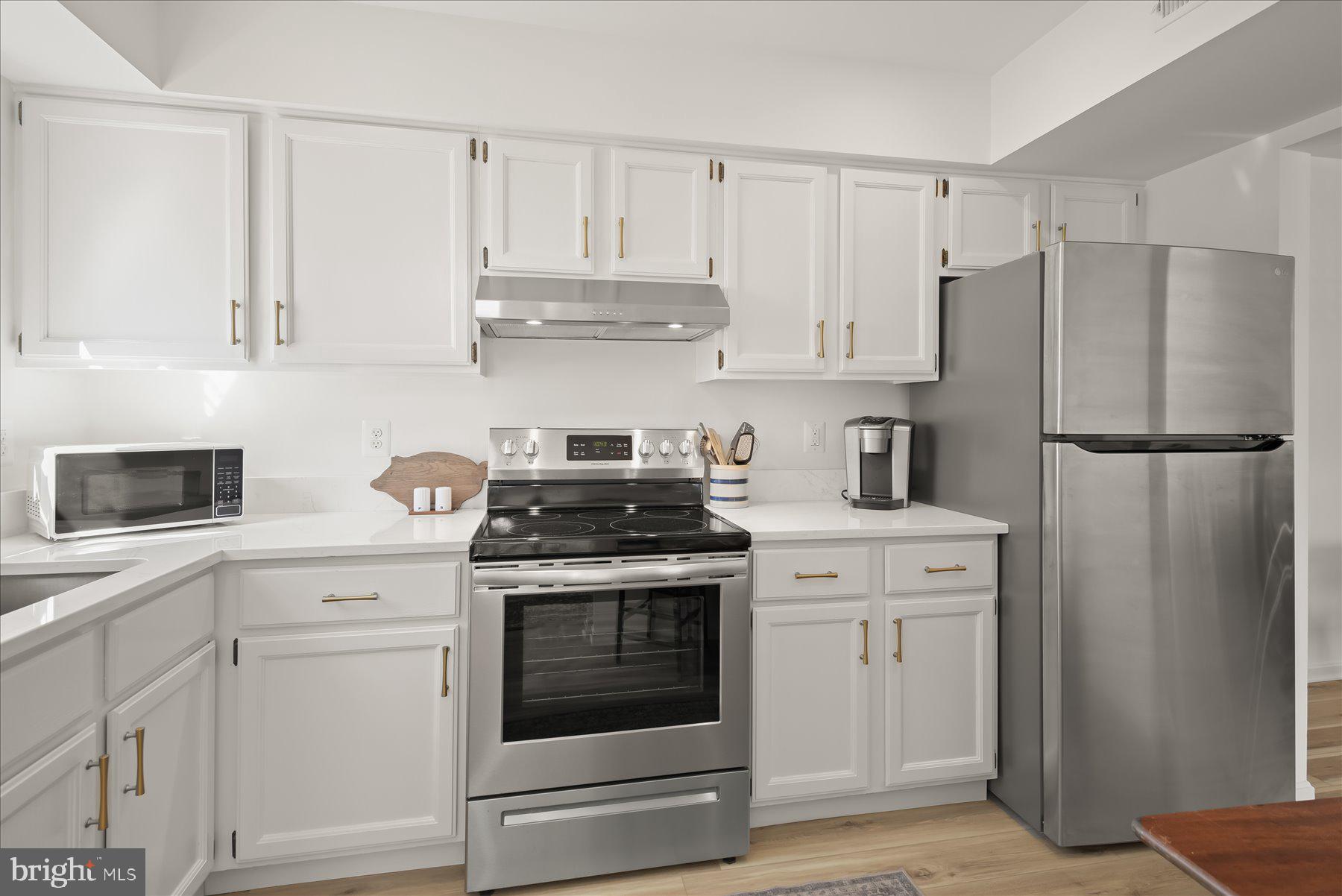 ROLLINGWOOD - Residential