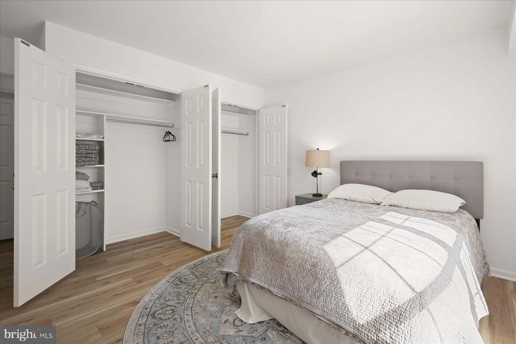 ROLLINGWOOD - Residential